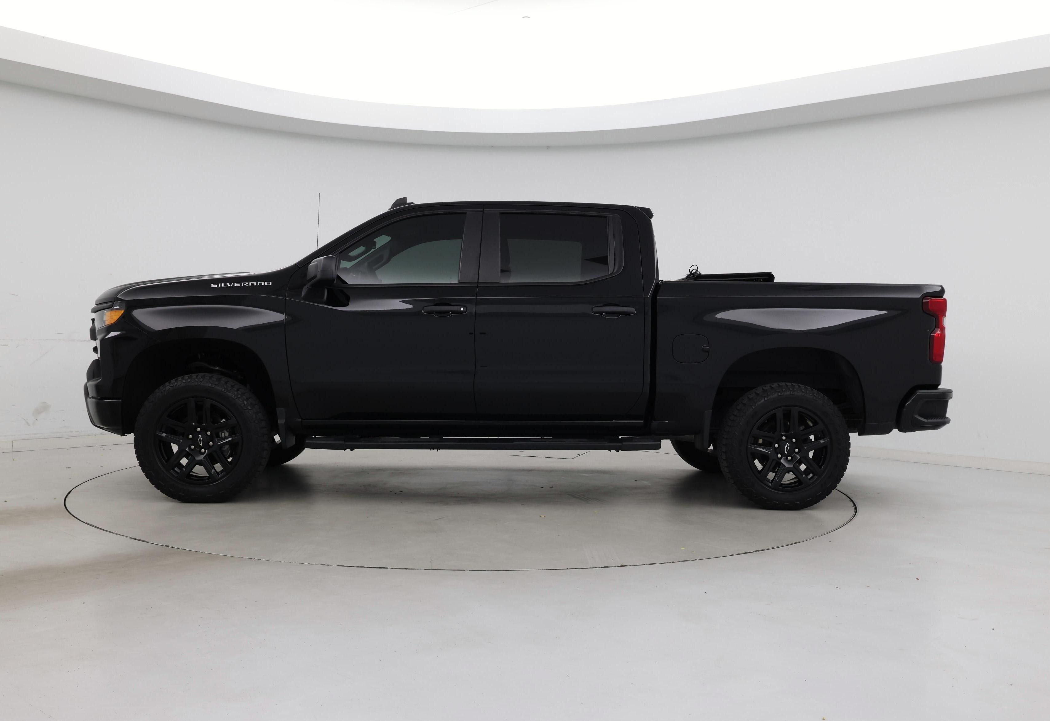 Thumbnail: 2022 Chevrolet Silverado 1500 - 3