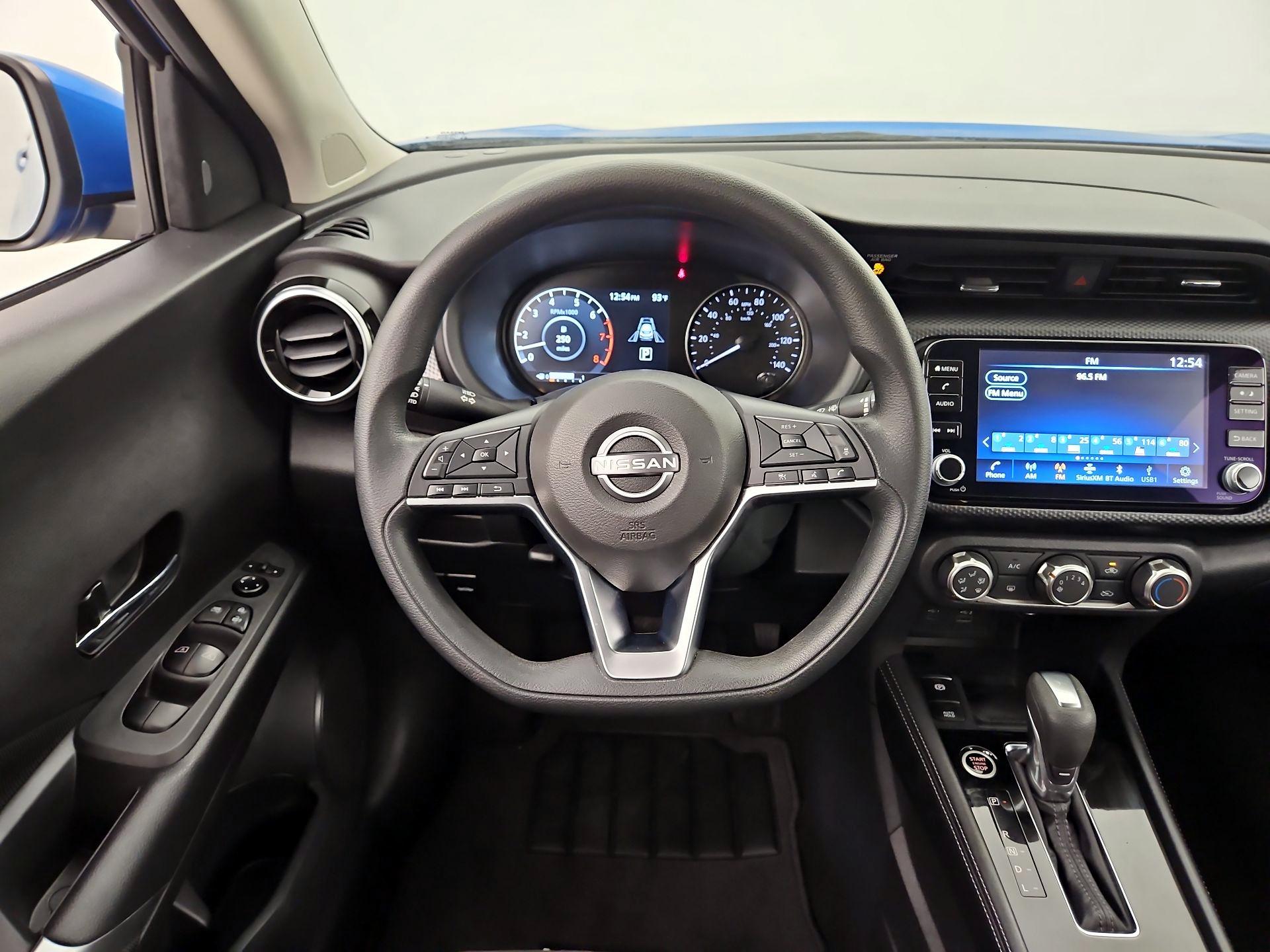 Thumbnail: 2024 Nissan Kicks - 10