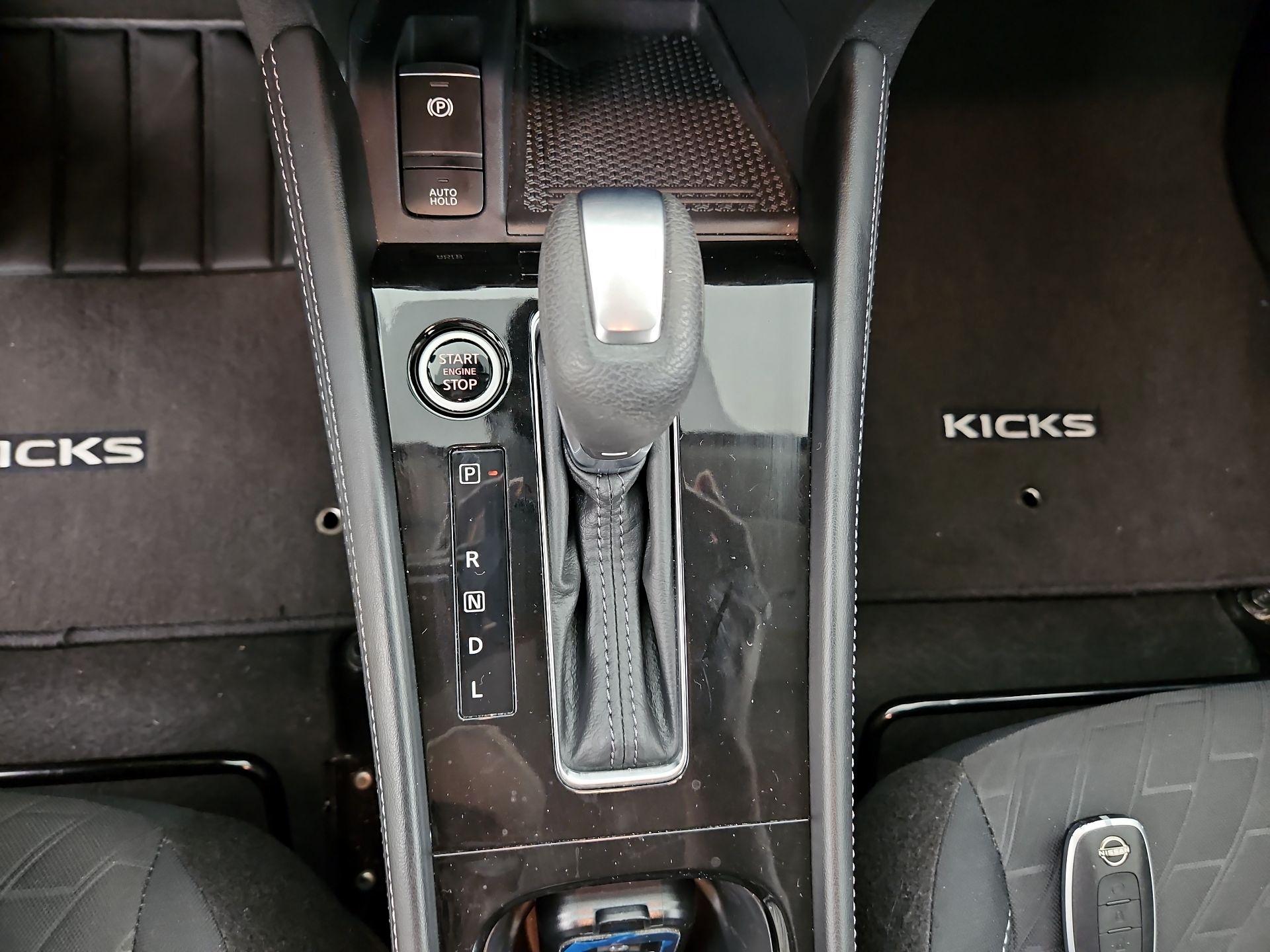 Thumbnail: 2024 Nissan Kicks - 17