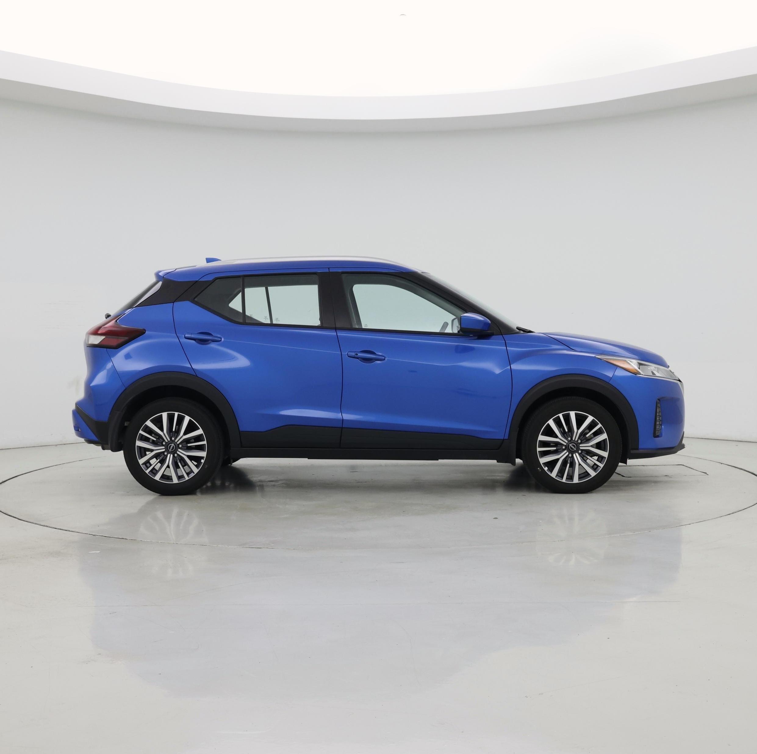 Thumbnail: 2024 Nissan Kicks - 7