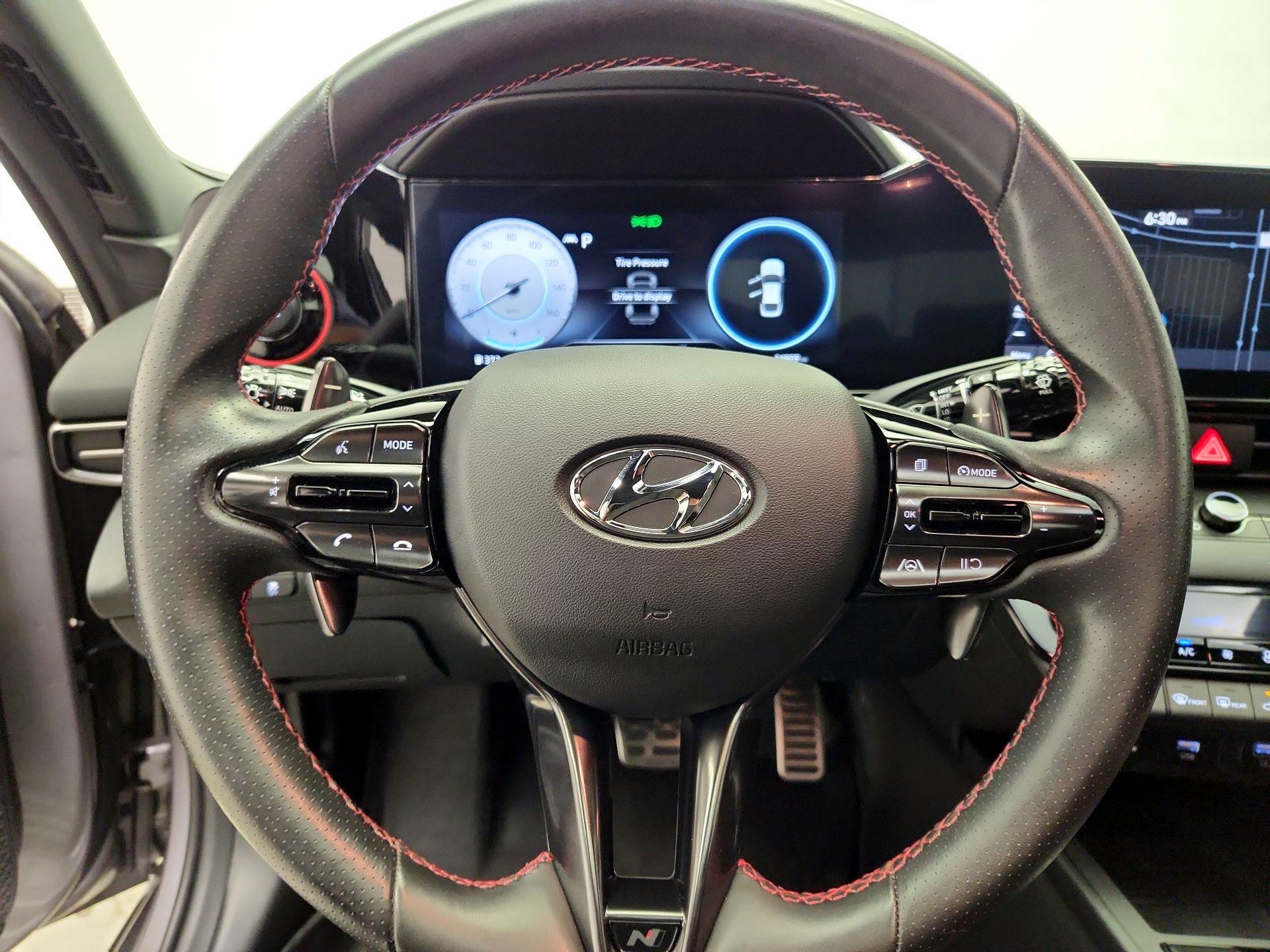 Thumbnail: 2023 Hyundai Elantra - 10
