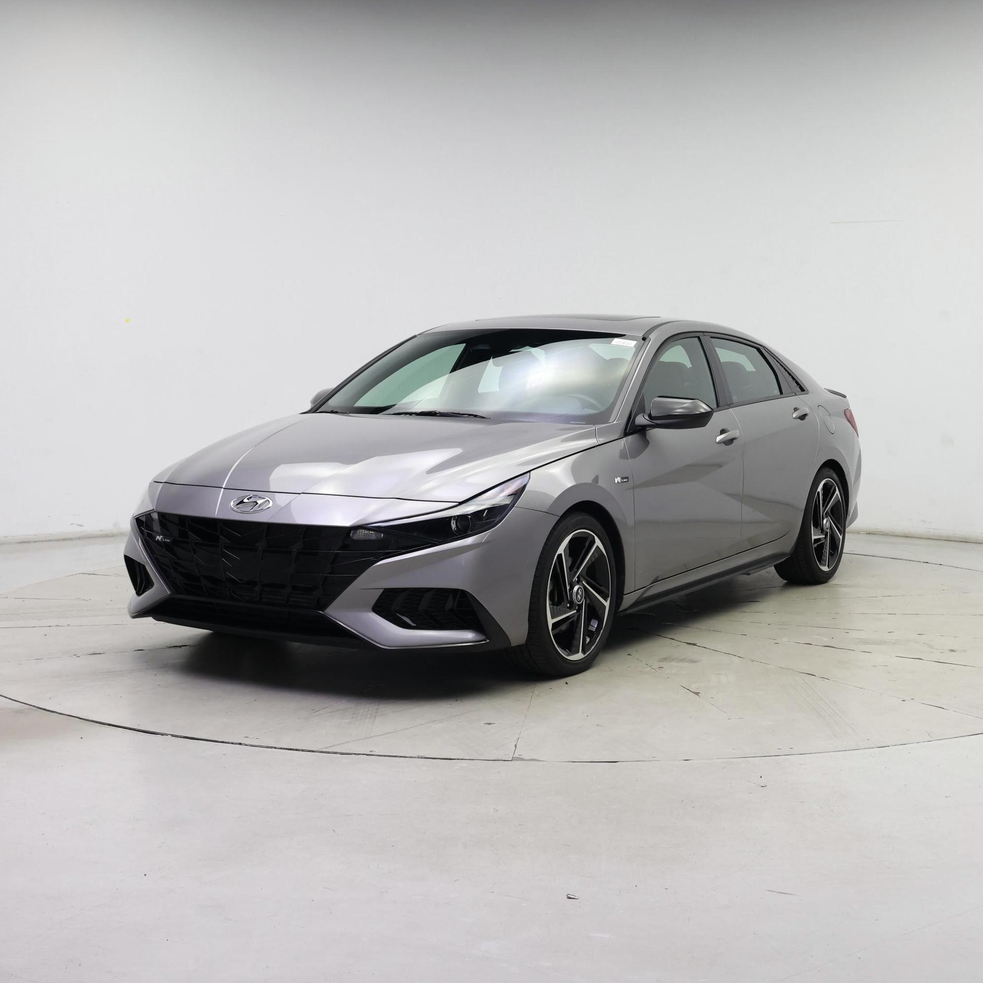 Thumbnail: 2023 Hyundai Elantra - 4