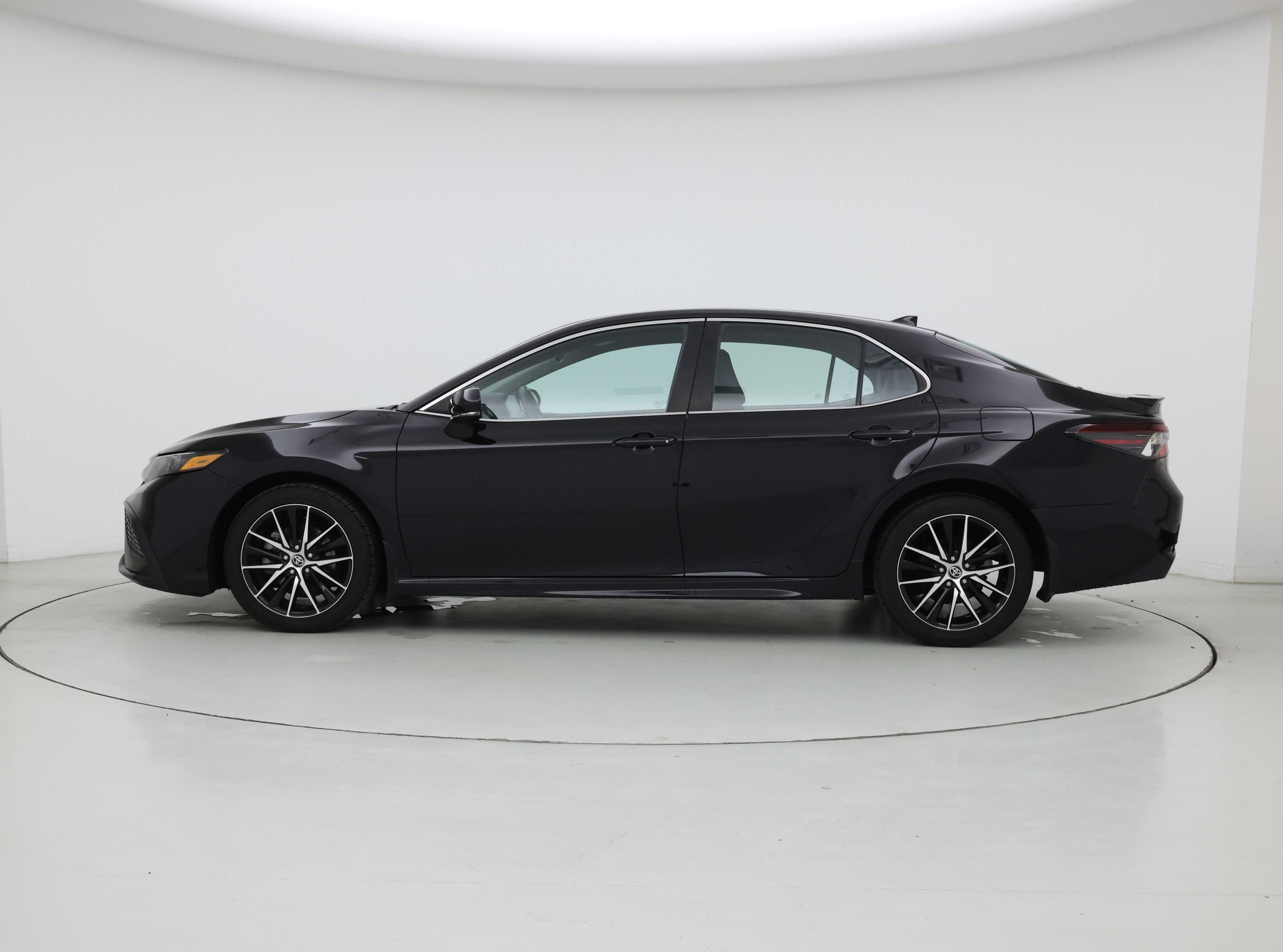 Thumbnail: 2023 Toyota Camry - 3