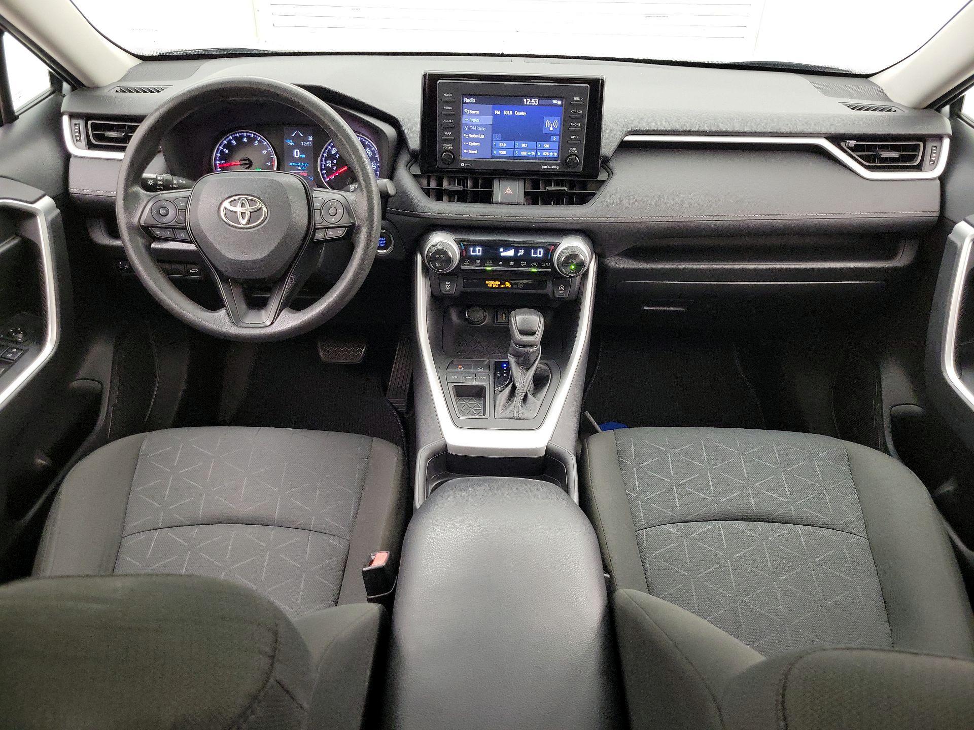 Thumbnail: 2021 Toyota RAV4 - 9