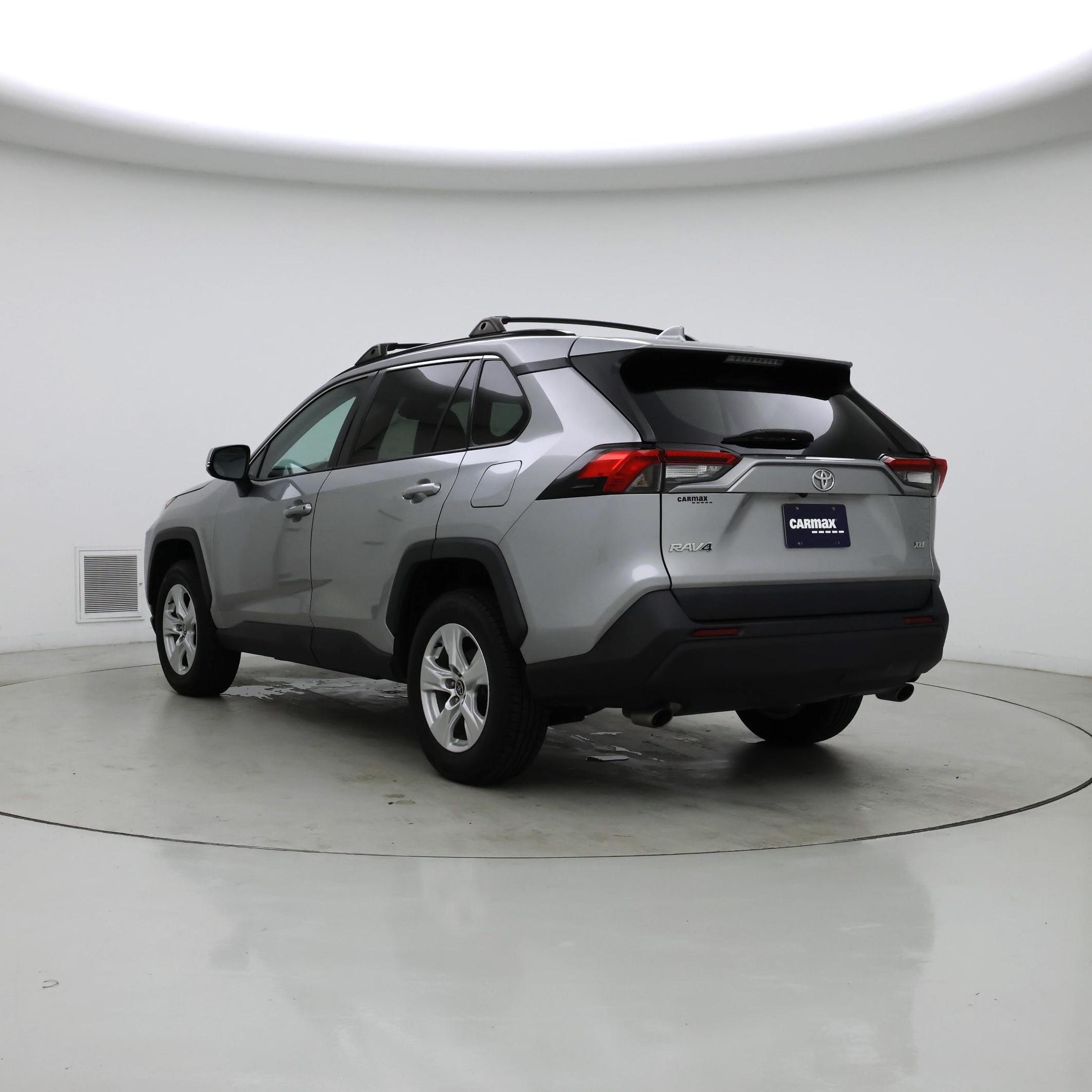 Thumbnail: 2021 Toyota RAV4 - 2