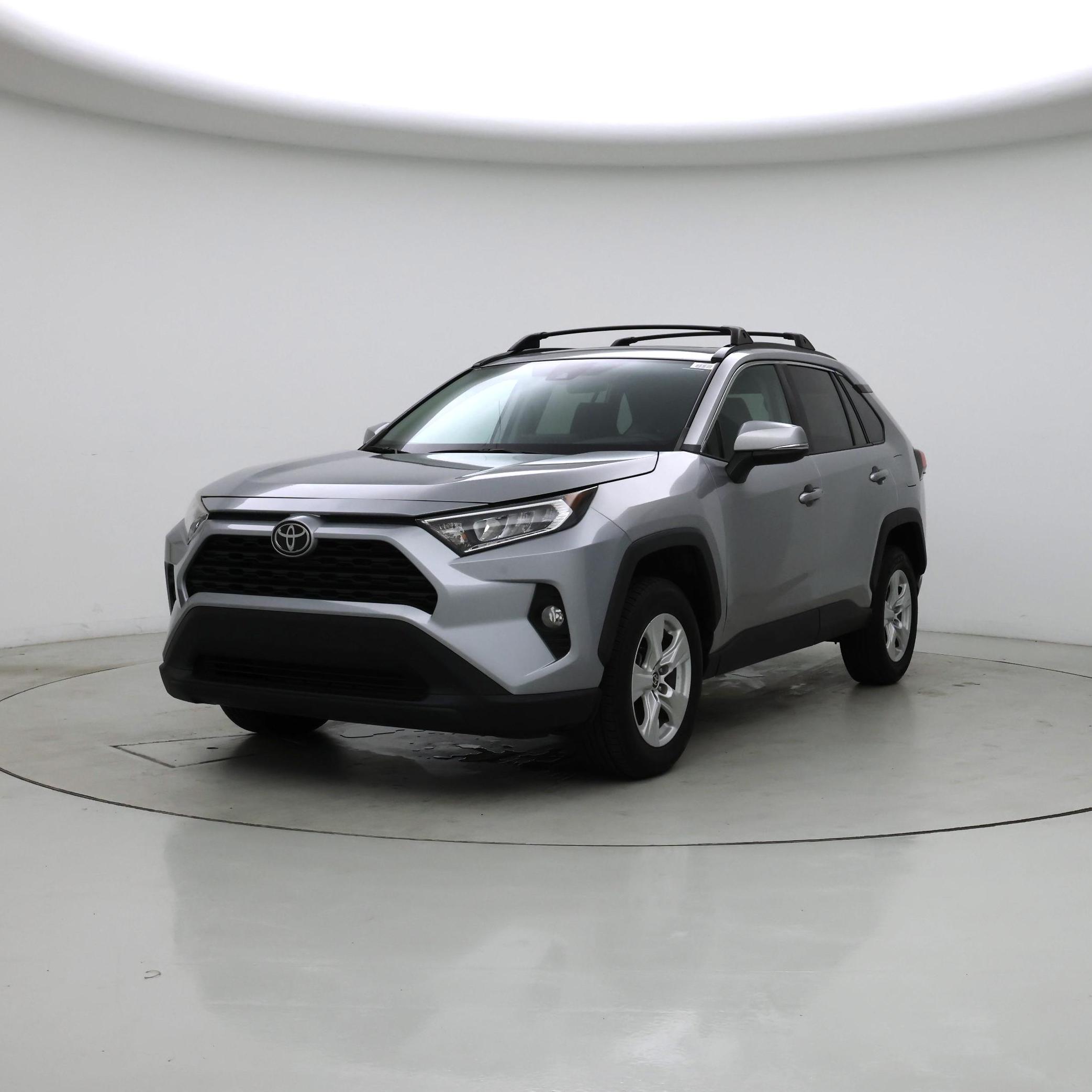 Thumbnail: 2021 Toyota RAV4 - 4