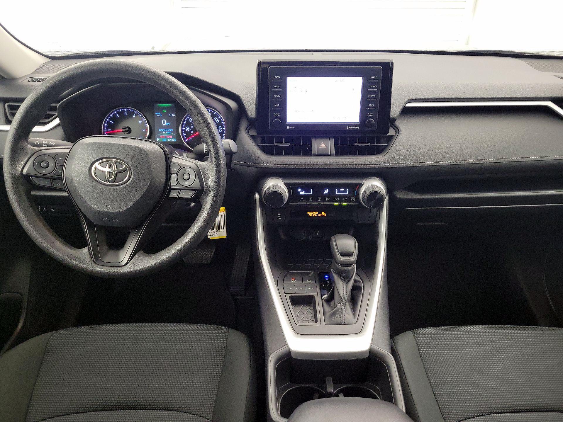 Thumbnail: 2022 Toyota RAV4 - 9