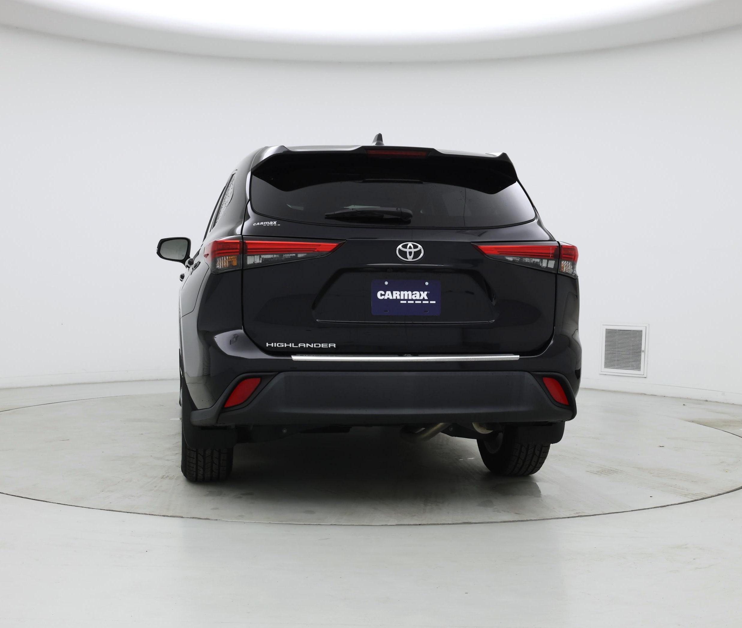 Thumbnail: 2022 Toyota Highlander - 6