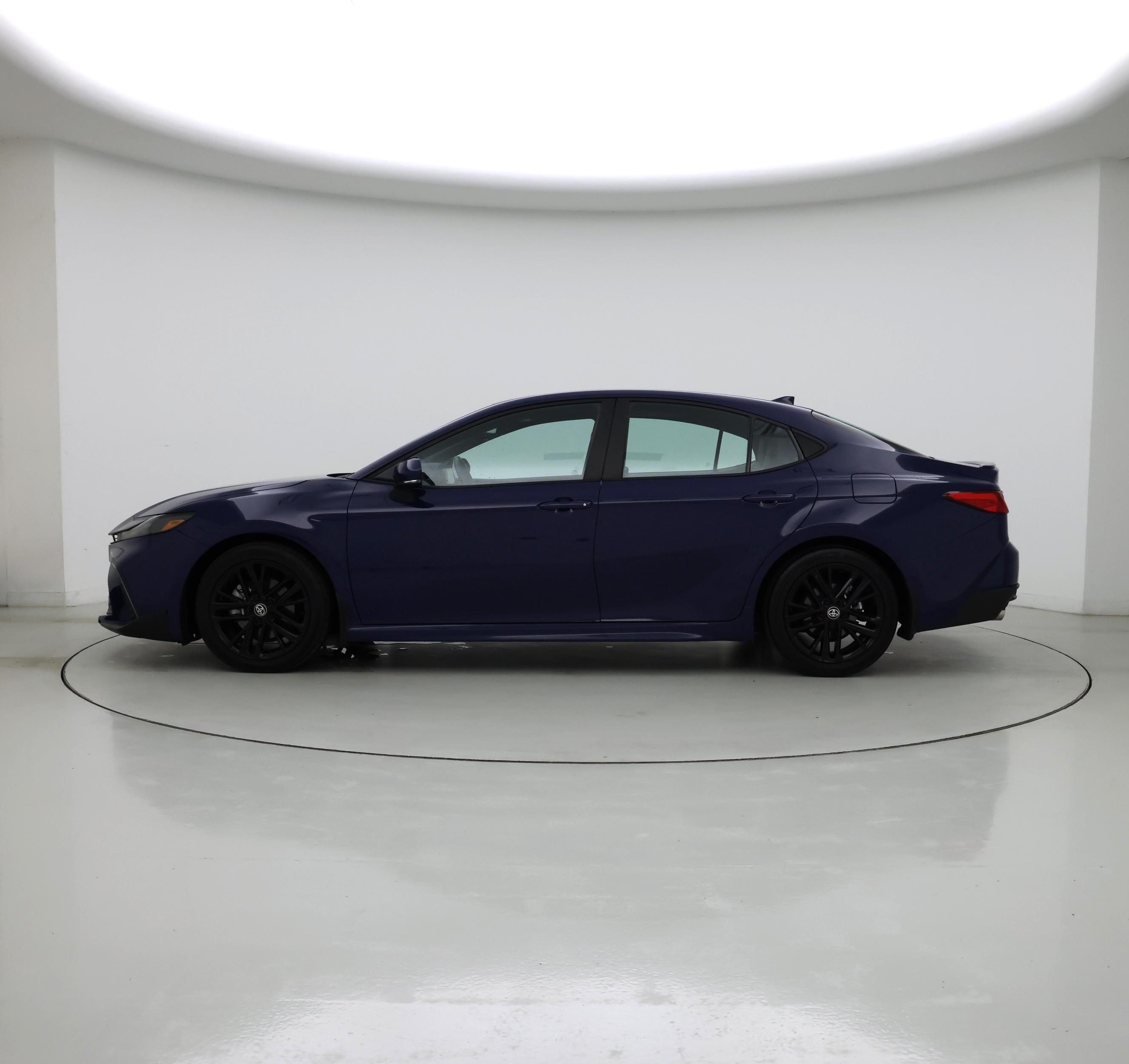 Thumbnail: 2025 Toyota Camry - 3