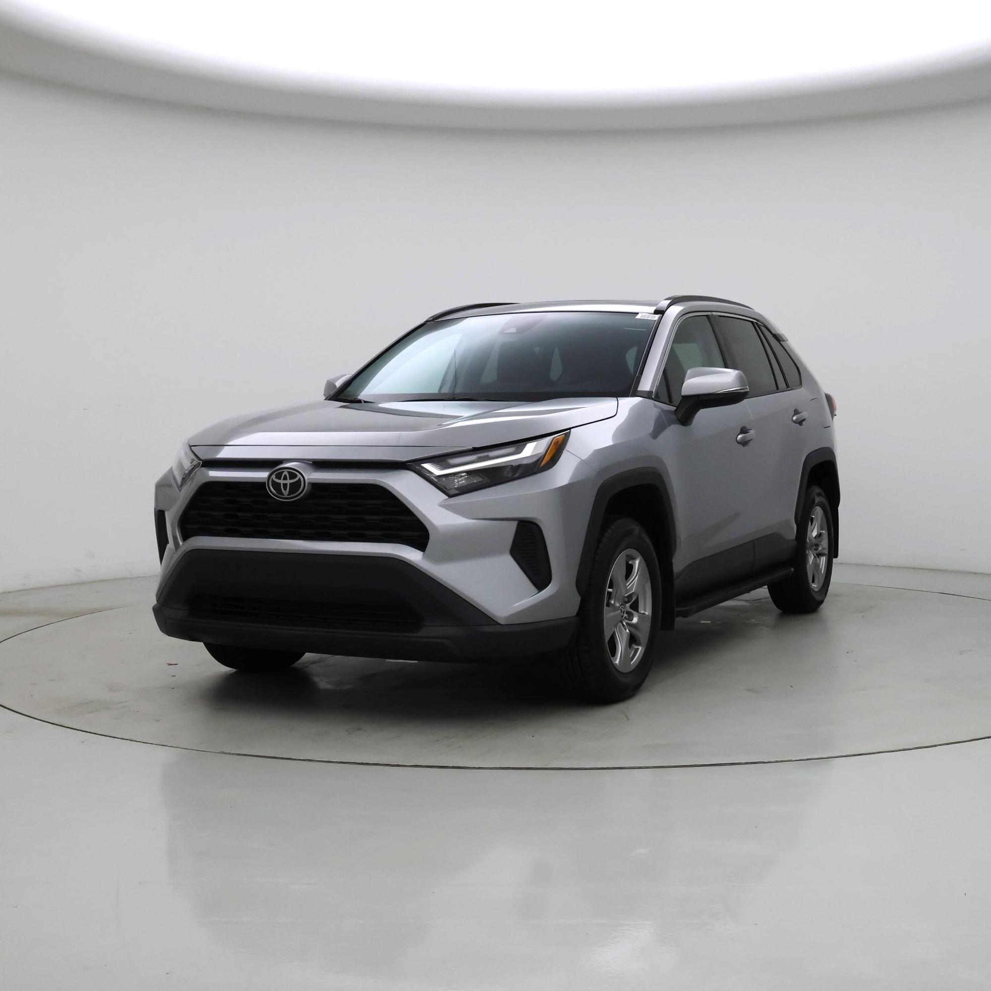 Thumbnail: 2022 Toyota RAV4 - 4
