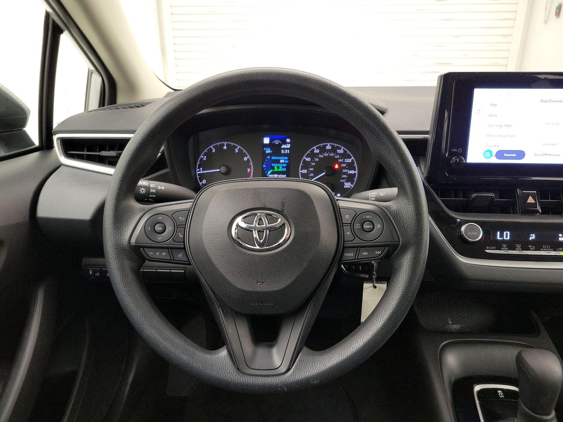 Thumbnail: 2023 Toyota Corolla - 10