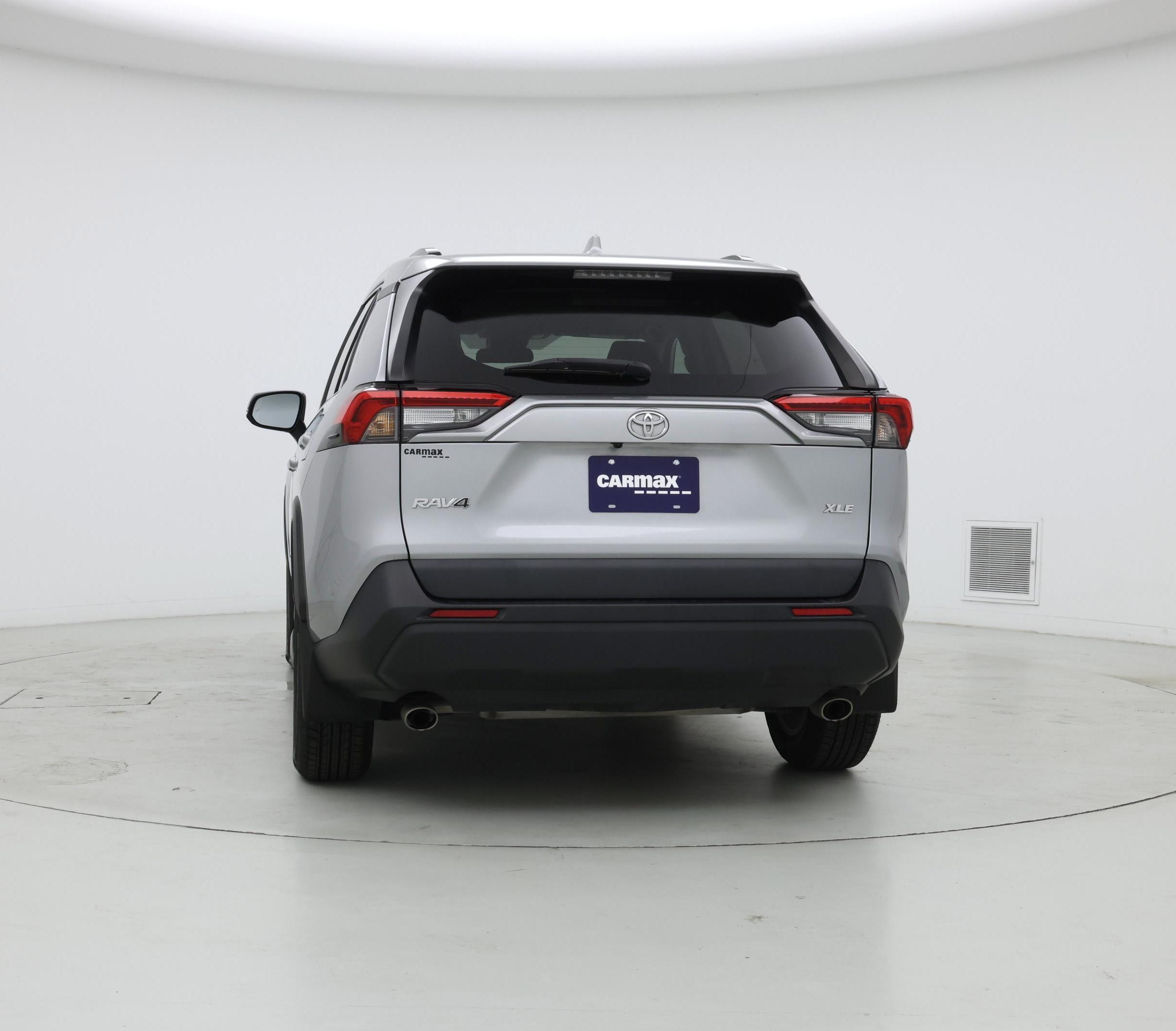 Thumbnail: 2022 Toyota RAV4 - 6