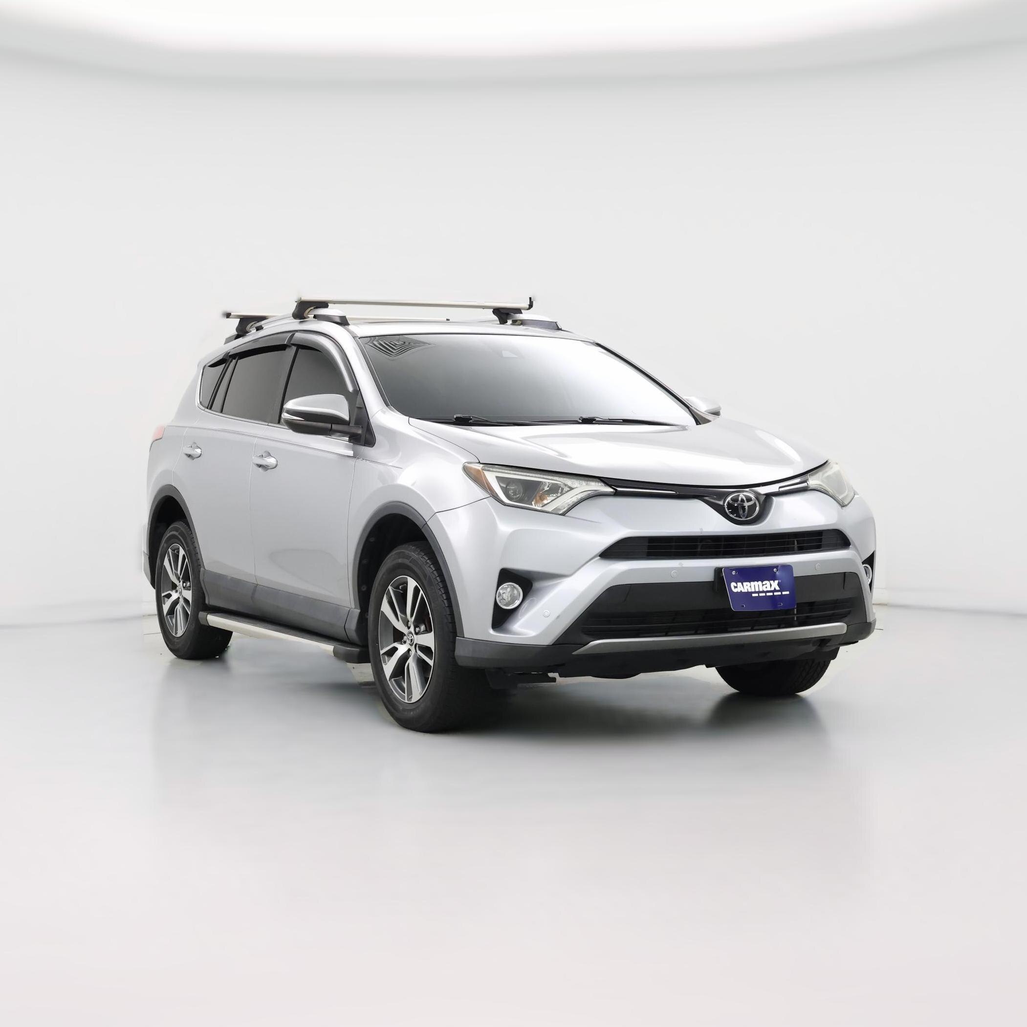 Thumbnail: 2017 Toyota RAV4 - 1
