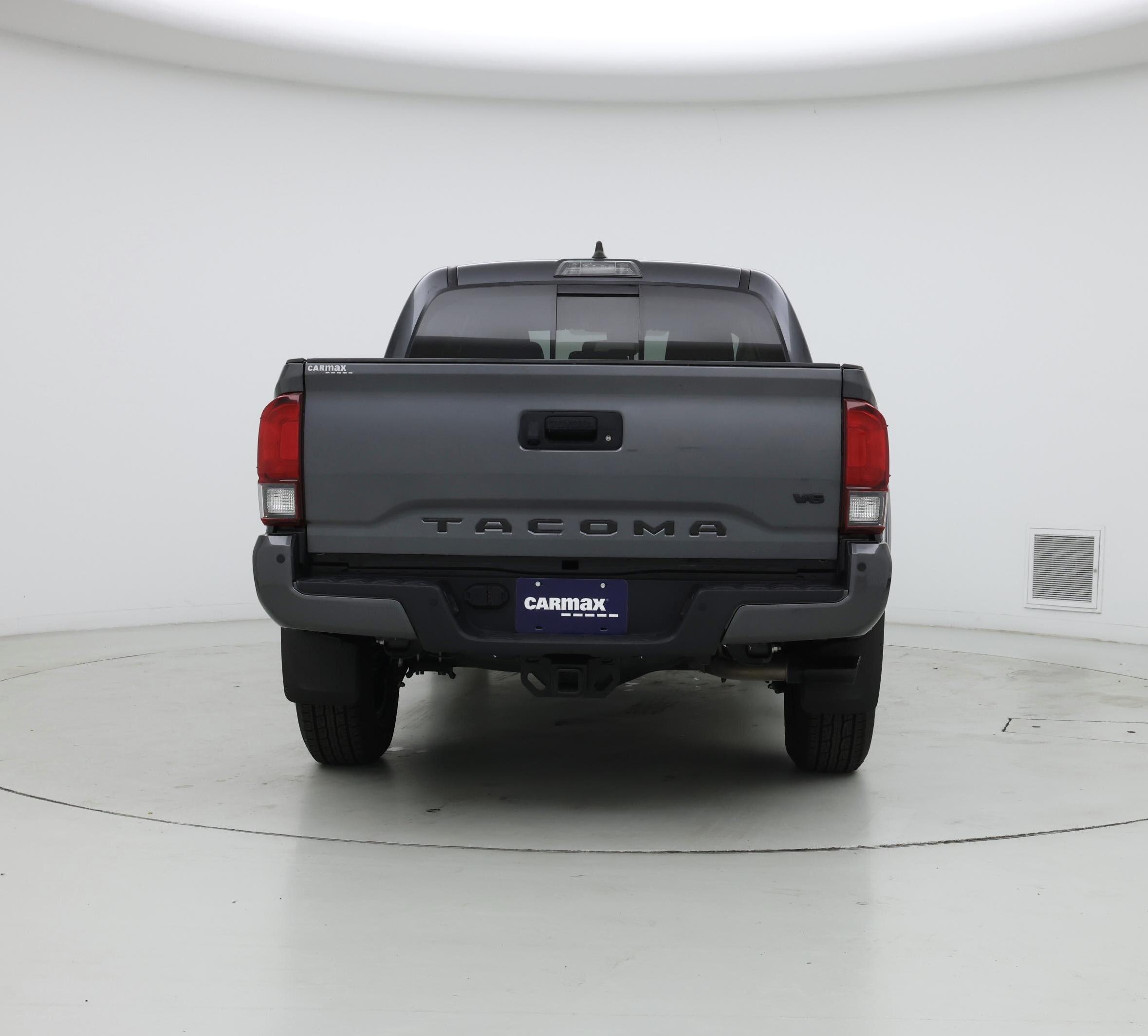 Thumbnail: 2022 Toyota Tacoma - 6