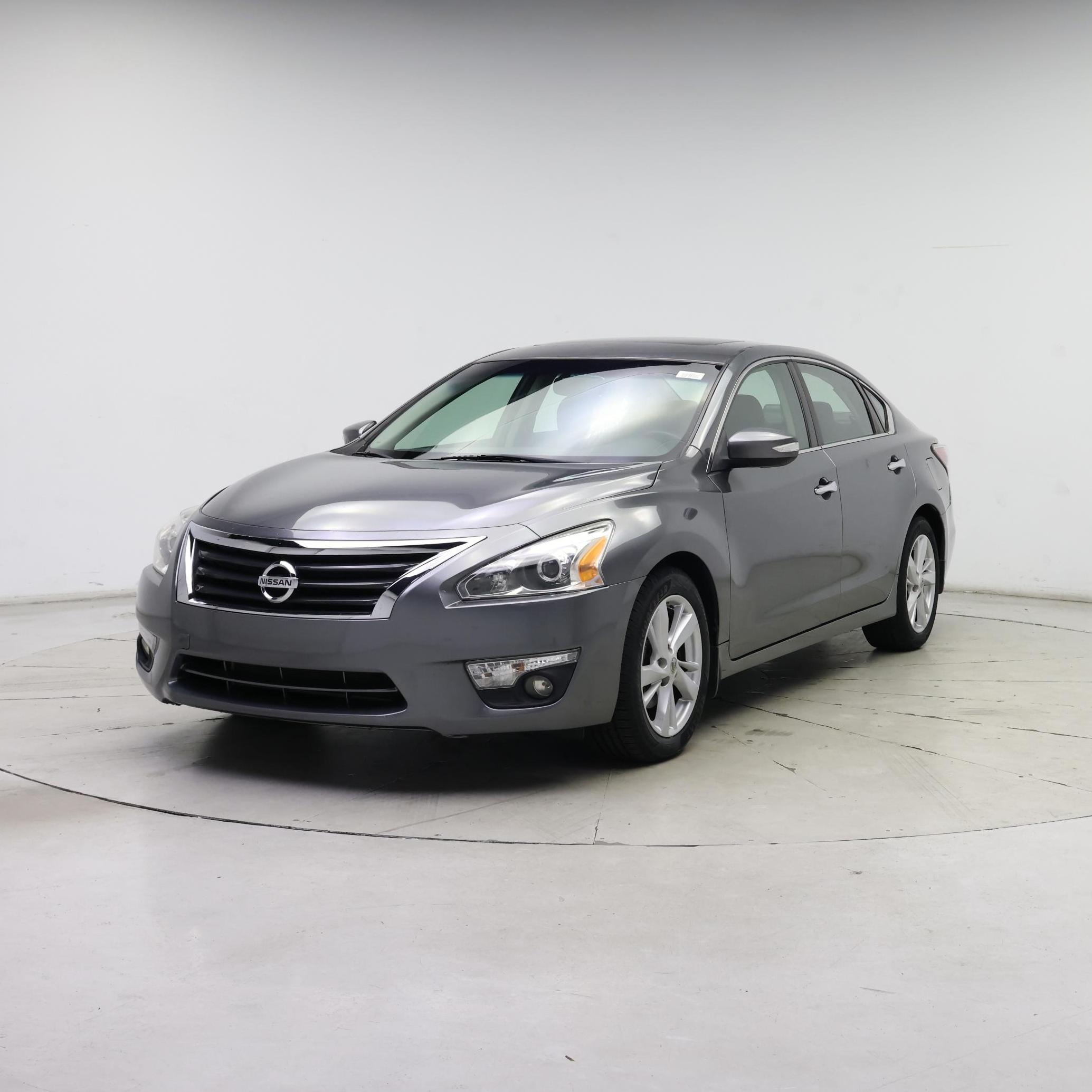 Thumbnail: 2014 Nissan Altima - 4