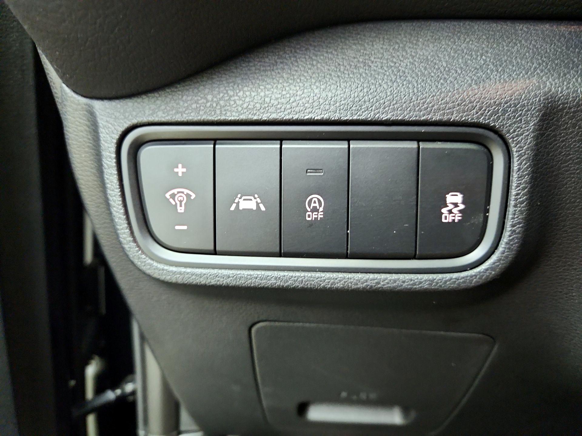 Thumbnail: 2020 Kia Soul - 13