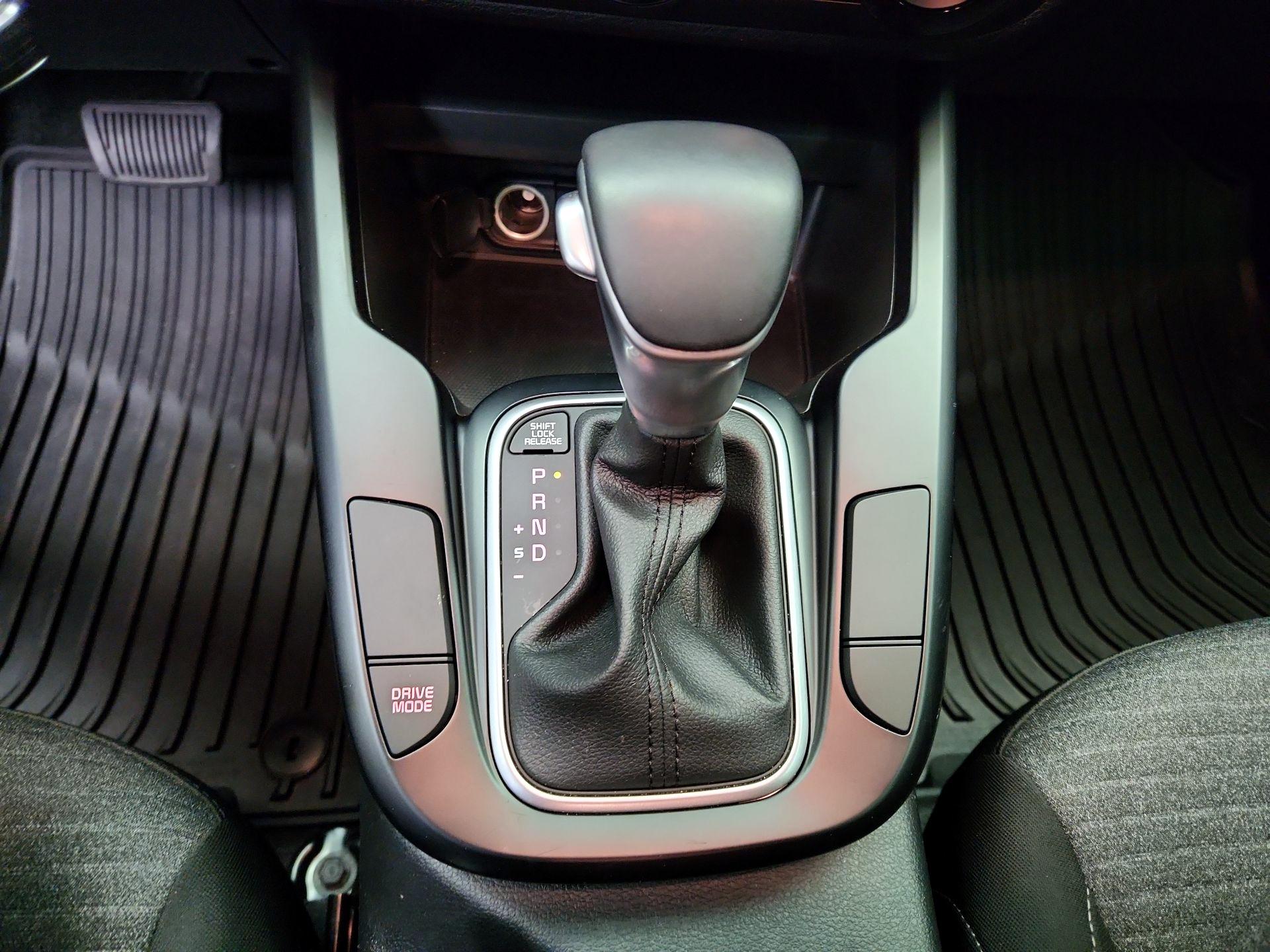 Thumbnail: 2020 Kia Soul - 17