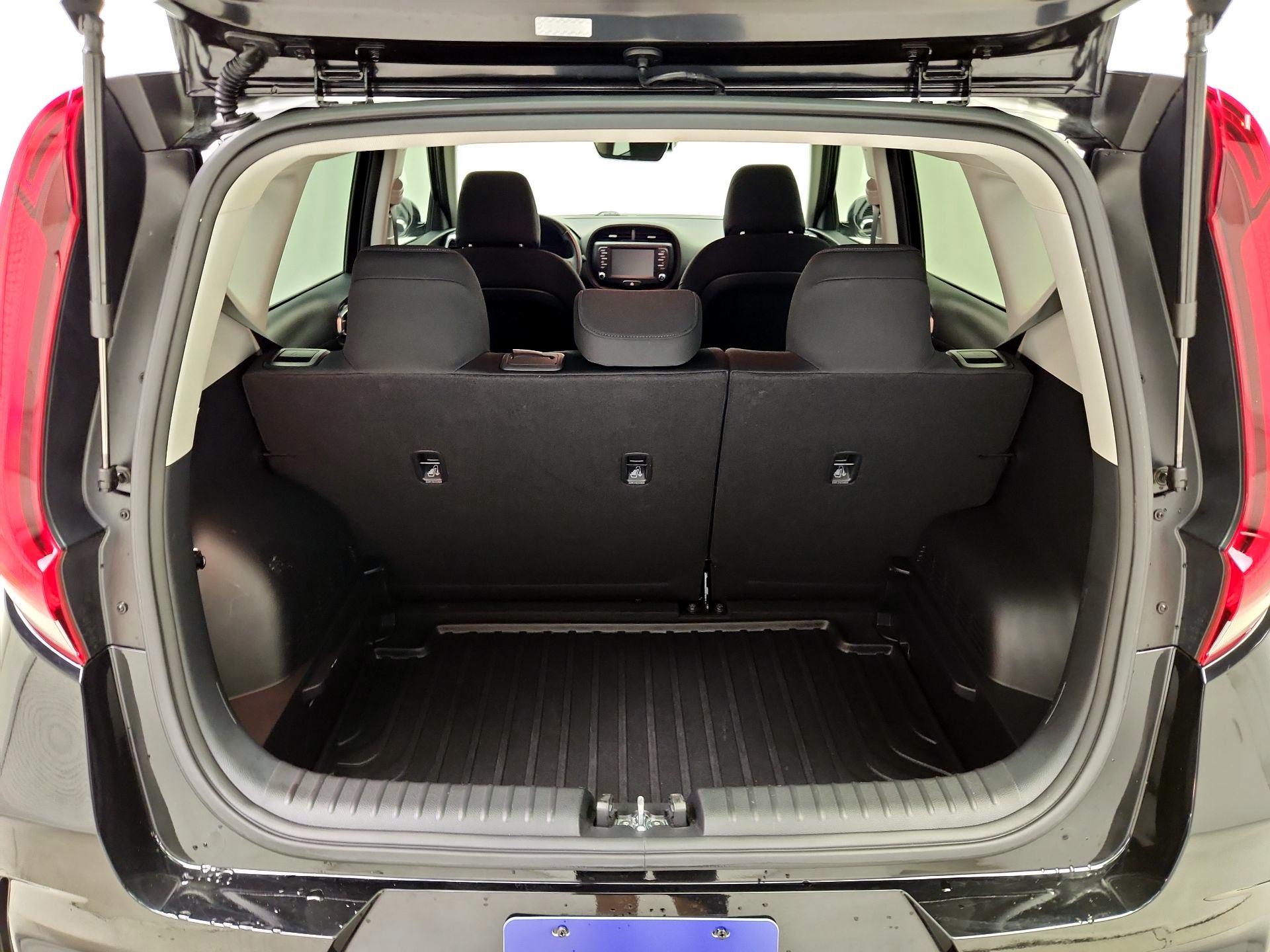 Thumbnail: 2020 Kia Soul - 20