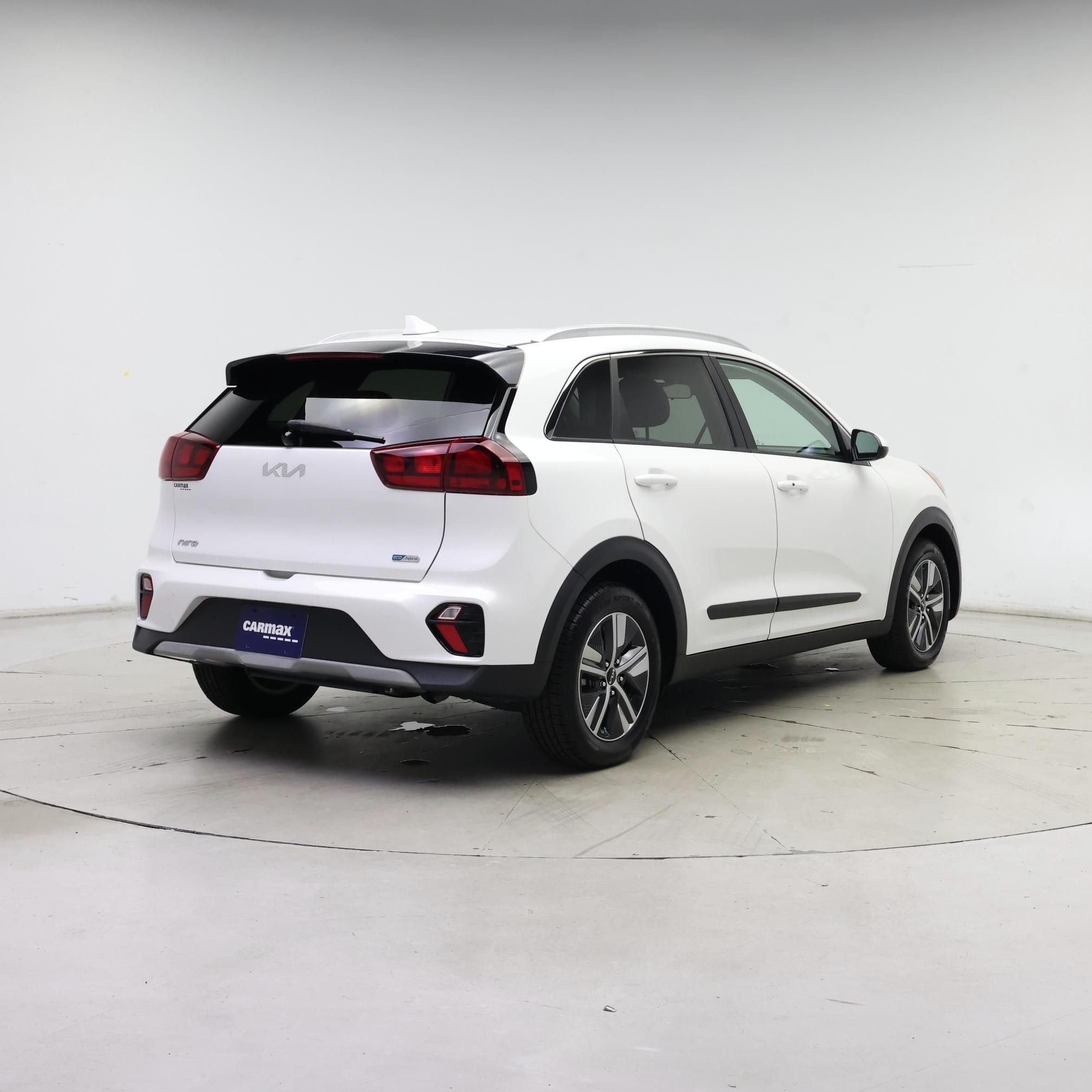 Thumbnail: 2022 Kia Niro - 8