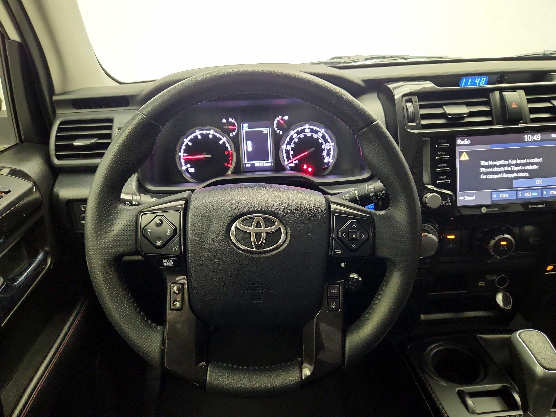 Thumbnail: 2022 Toyota 4Runner - 10