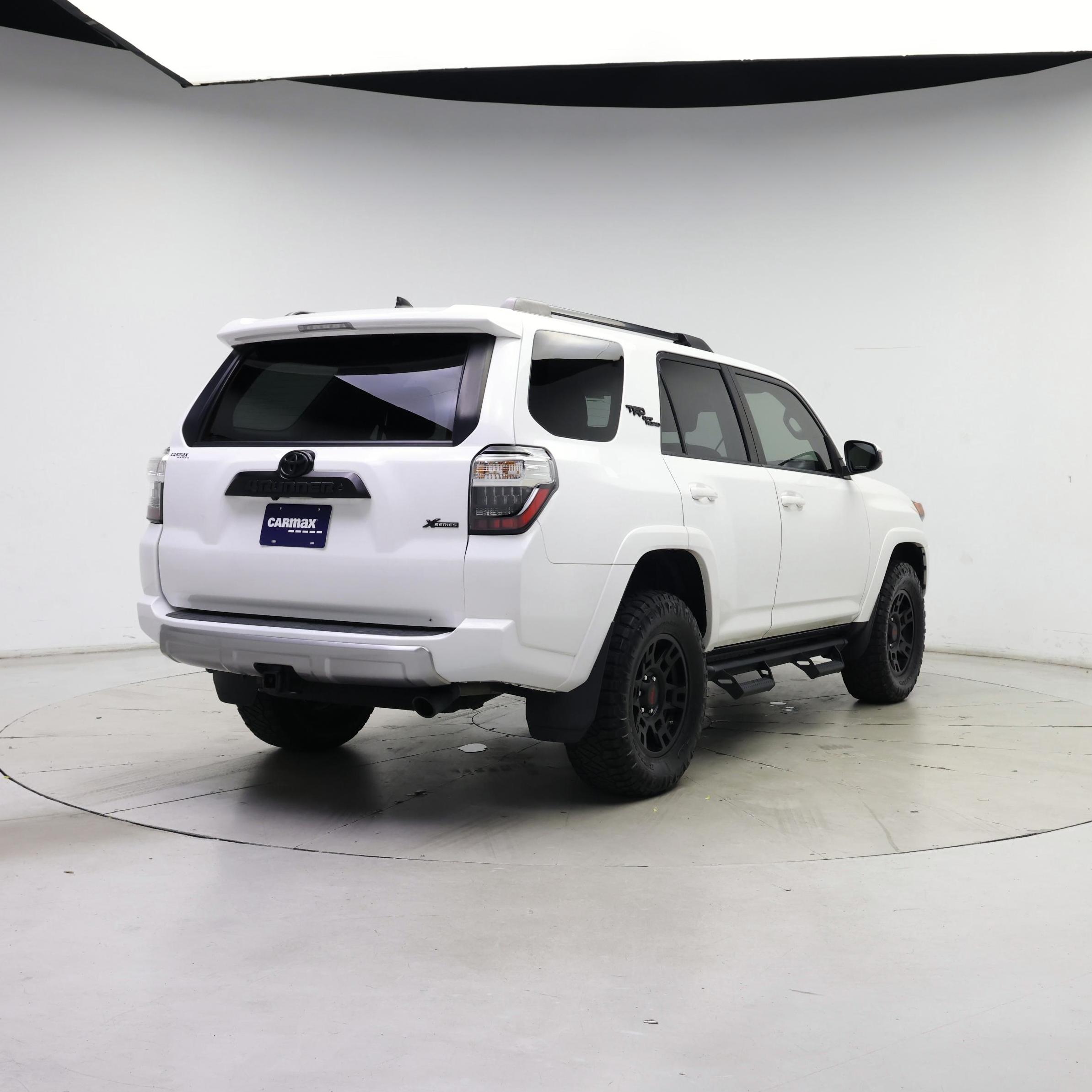 Thumbnail: 2022 Toyota 4Runner - 8