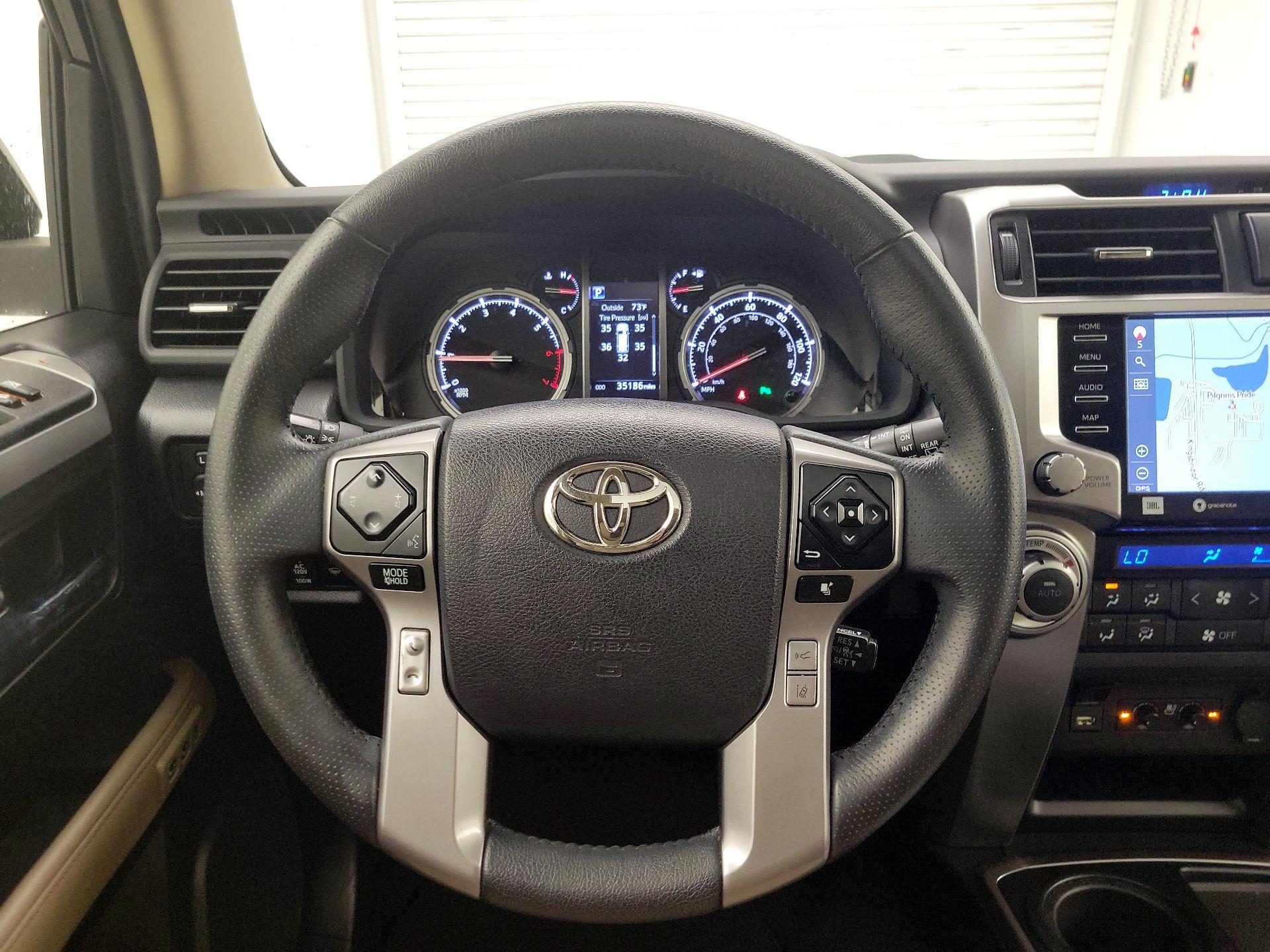 Thumbnail: 2022 Toyota 4Runner - 10