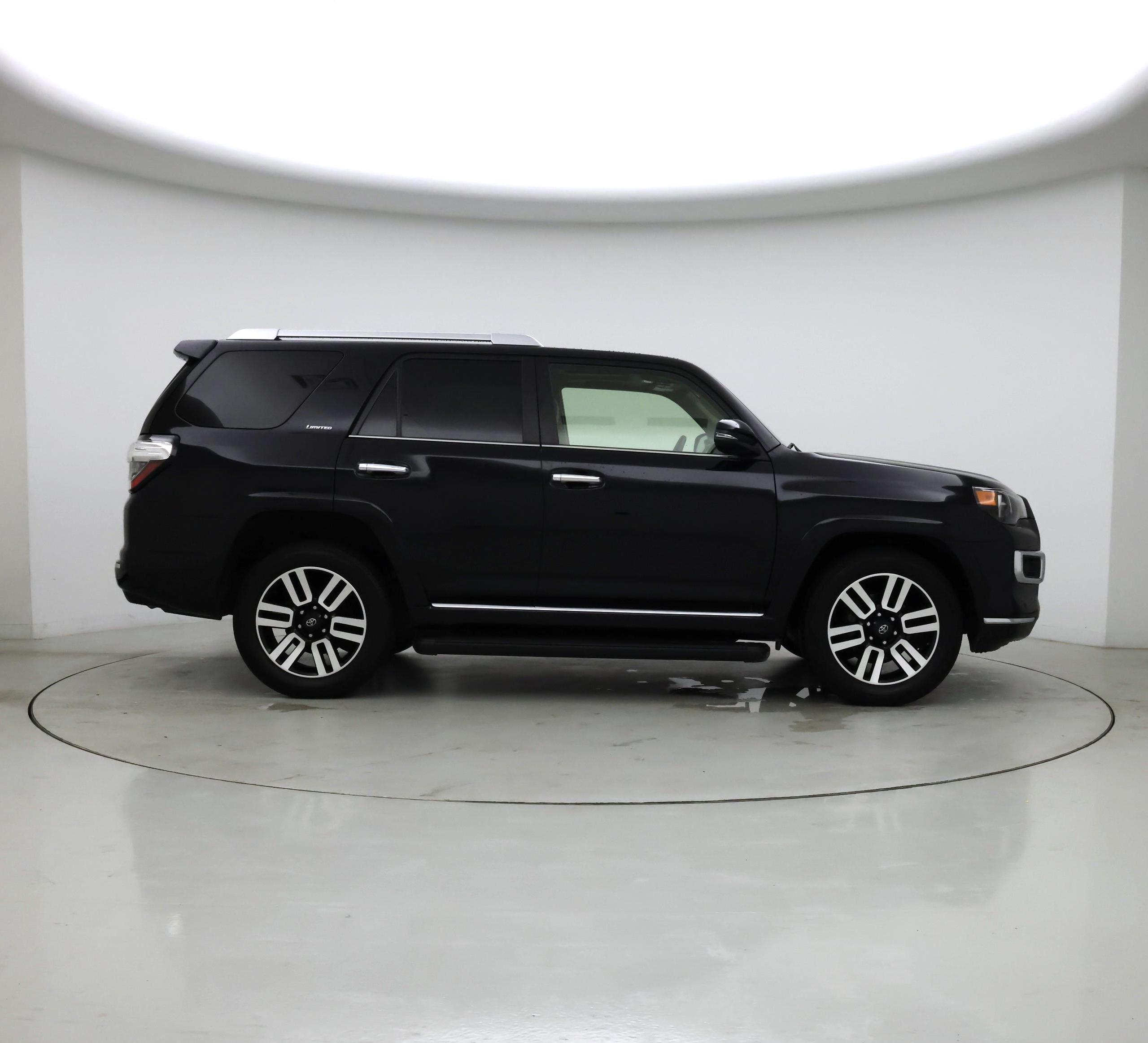 Thumbnail: 2022 Toyota 4Runner - 7
