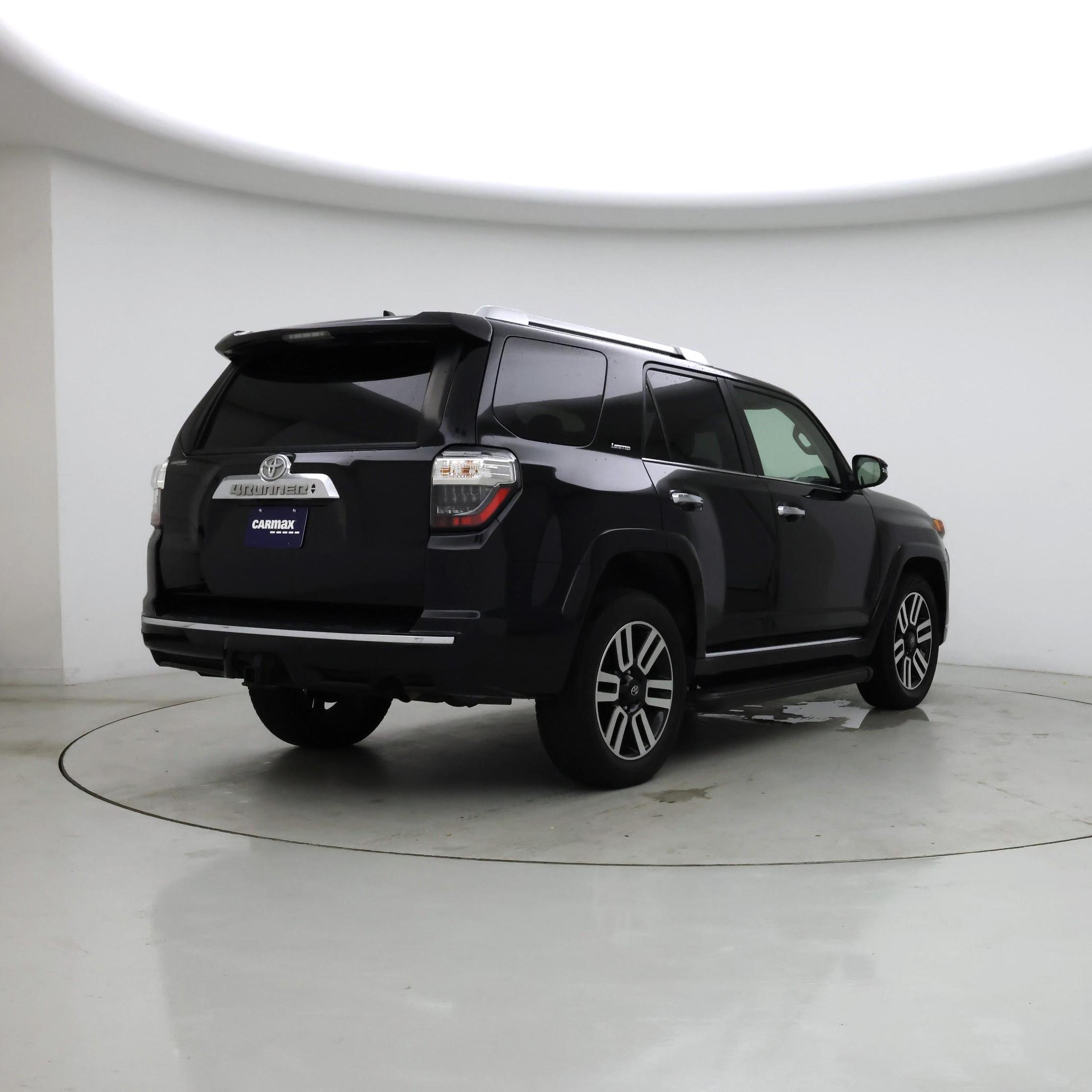 Thumbnail: 2022 Toyota 4Runner - 8