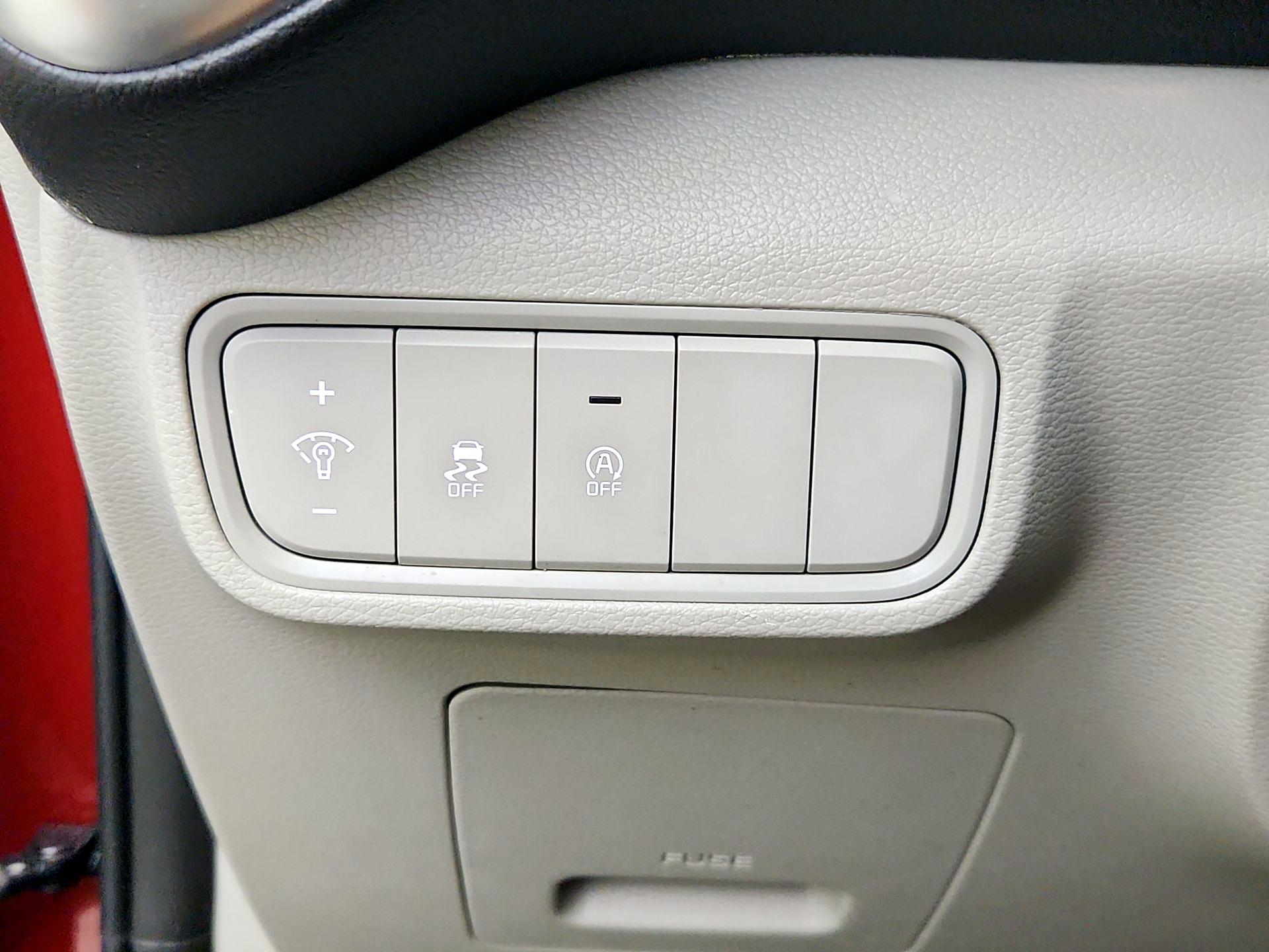 Thumbnail: 2023 Kia Soul - 13