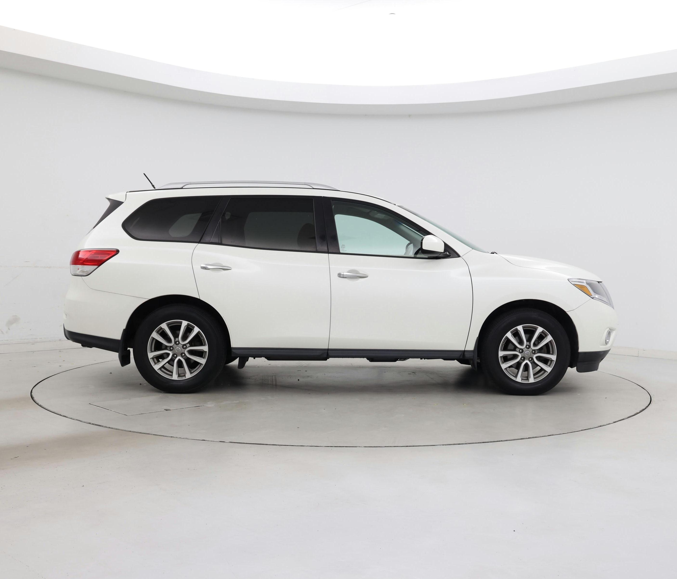 Thumbnail: 2015 Nissan Pathfinder - 7