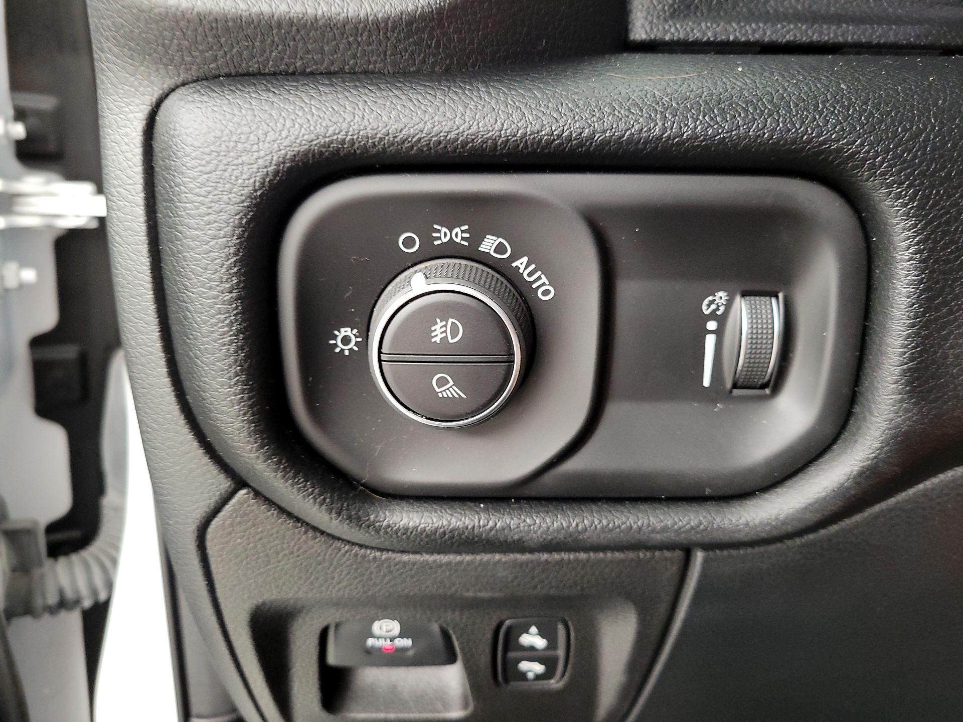 Thumbnail: 2022 RAM 1500 - 13
