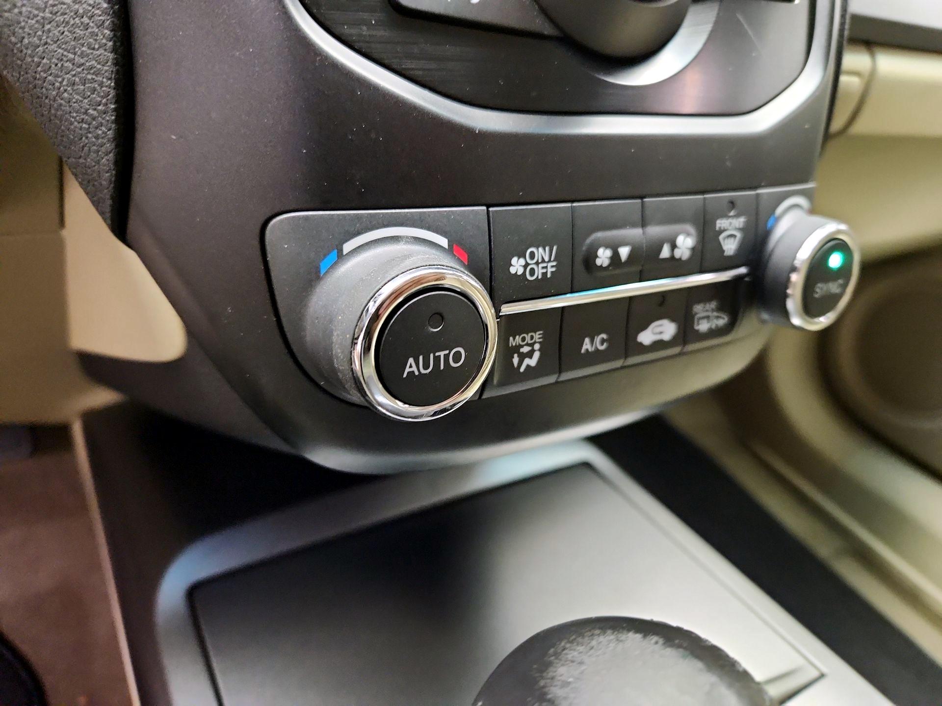 Thumbnail: 2015 Acura RDX - 16
