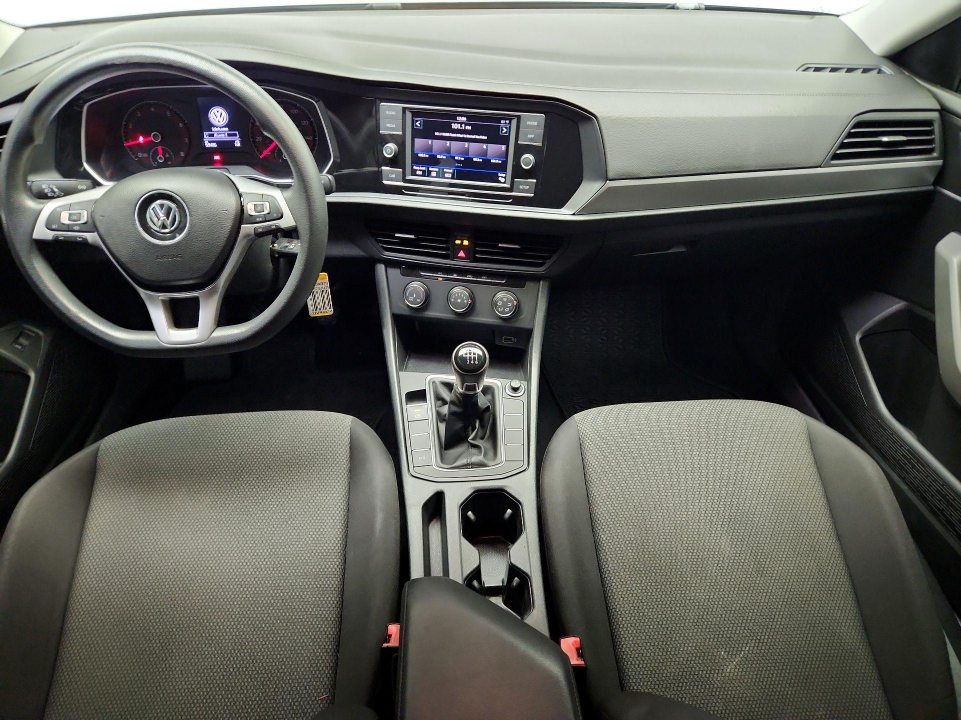 Thumbnail: 2019 Volkswagen Jetta - 9