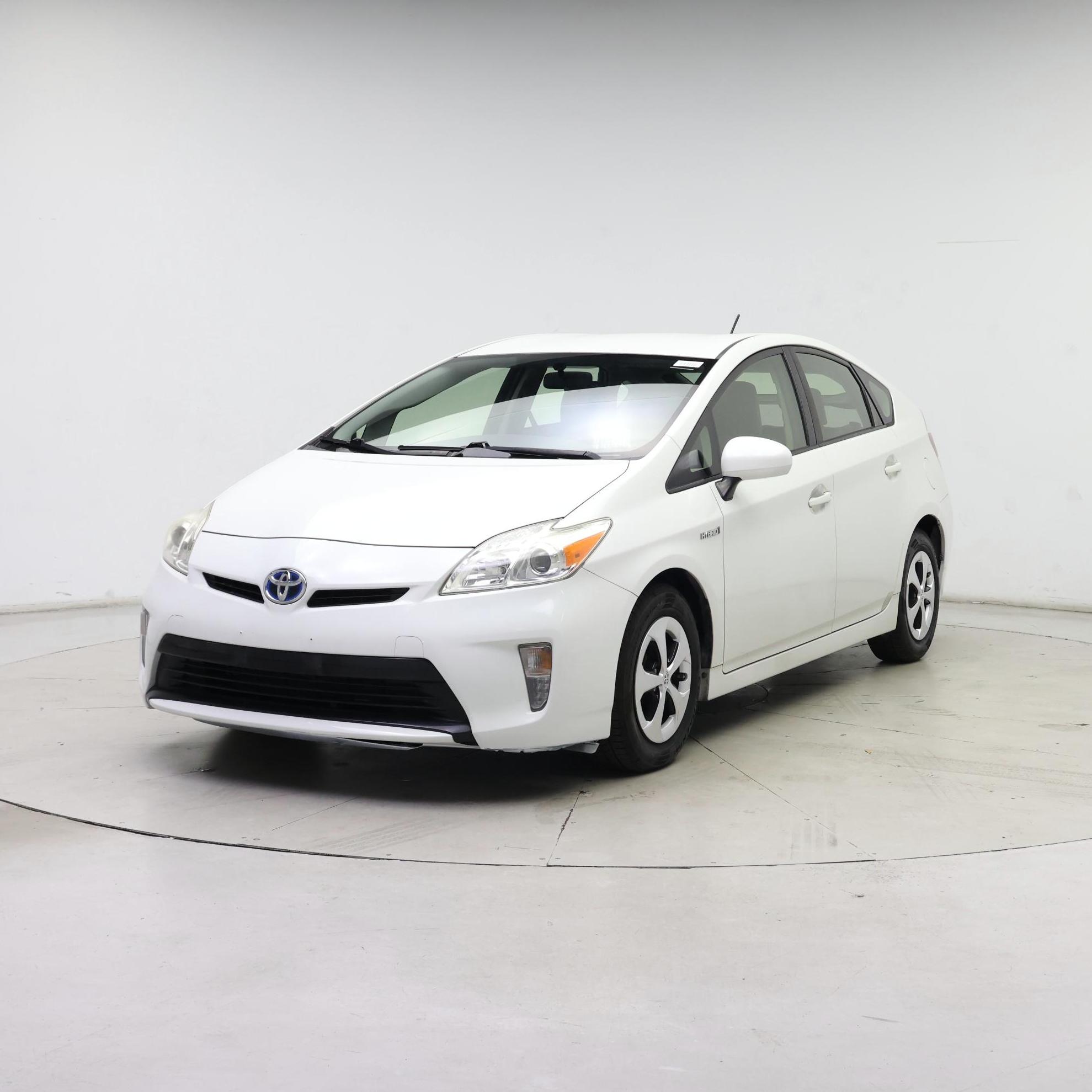 Thumbnail: 2014 Toyota Prius - 4