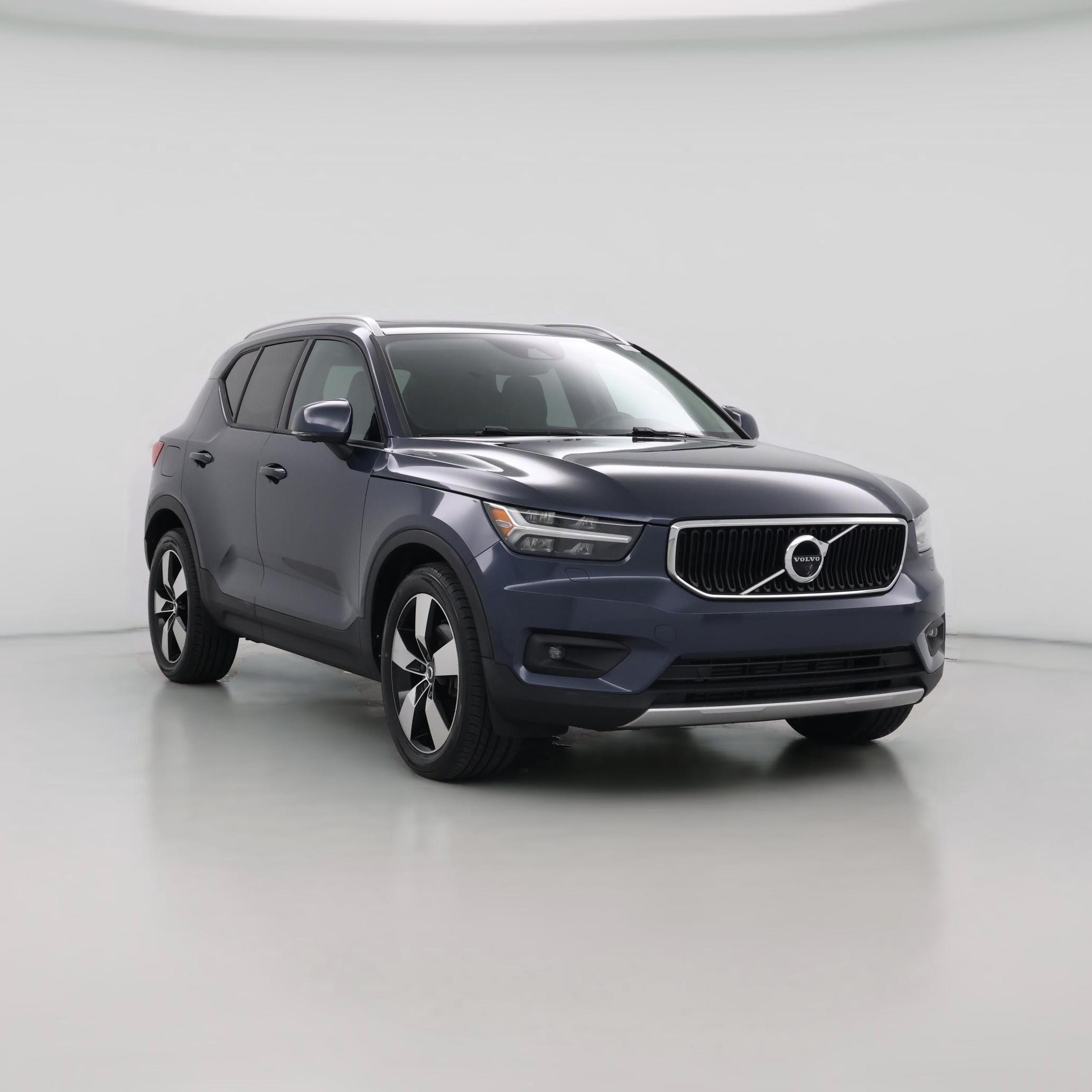 Thumbnail: 2021 Volvo XC40 - 1