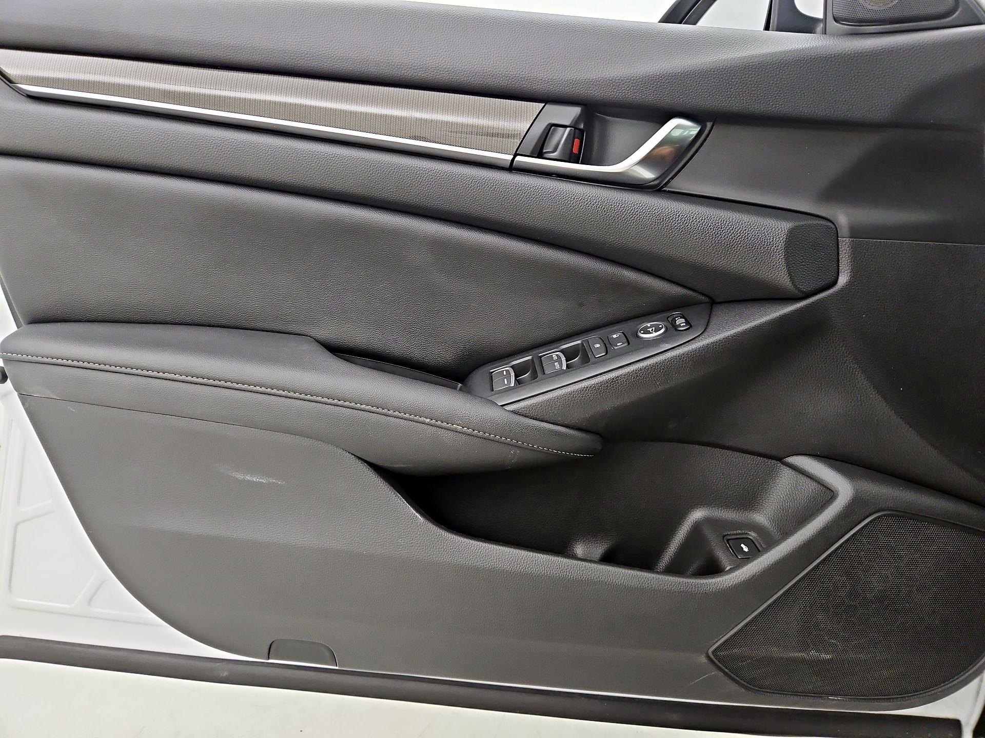 Thumbnail: 2020 Honda Accord - 12