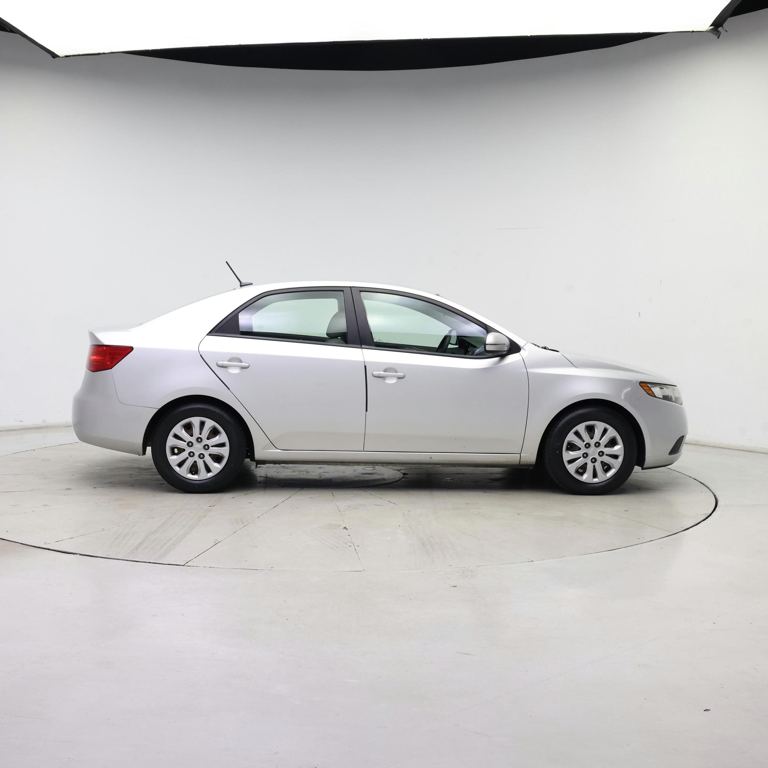 Thumbnail: 2013 Kia Forte - 7