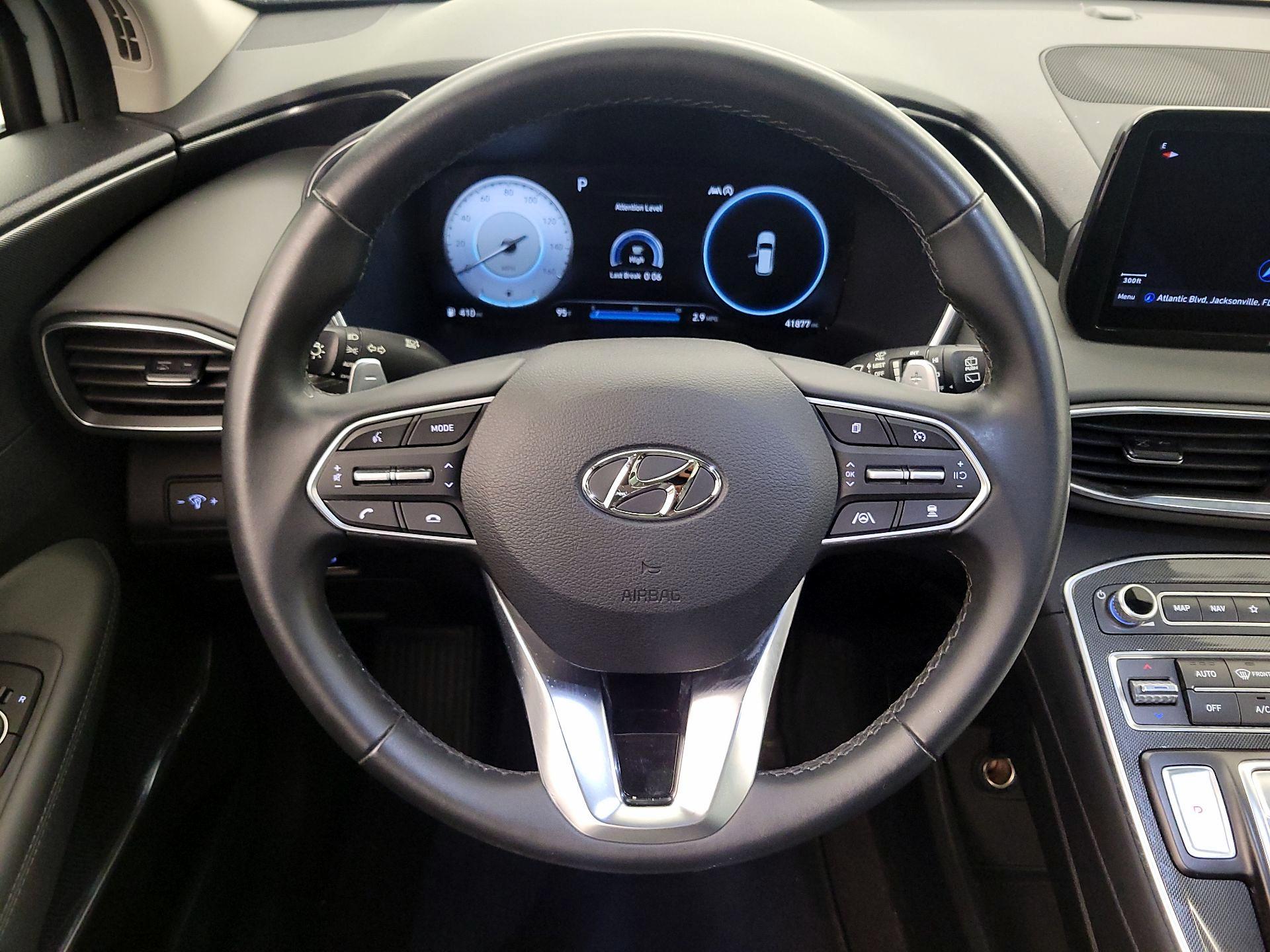 Thumbnail: 2022 Hyundai Santa Fe - 10