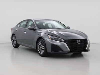 Gray 2023 Nissan Altima SV