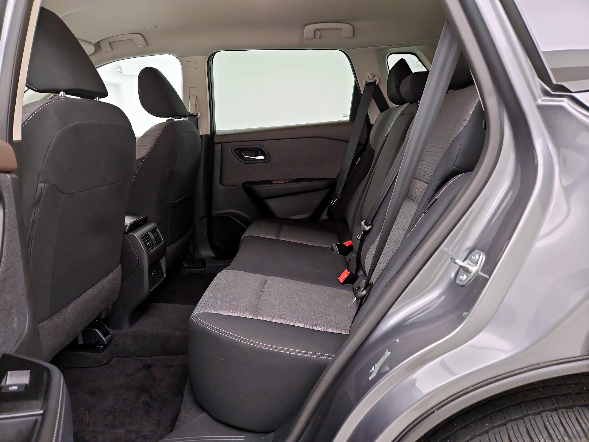 Thumbnail: 2023 Nissan Rogue - 19
