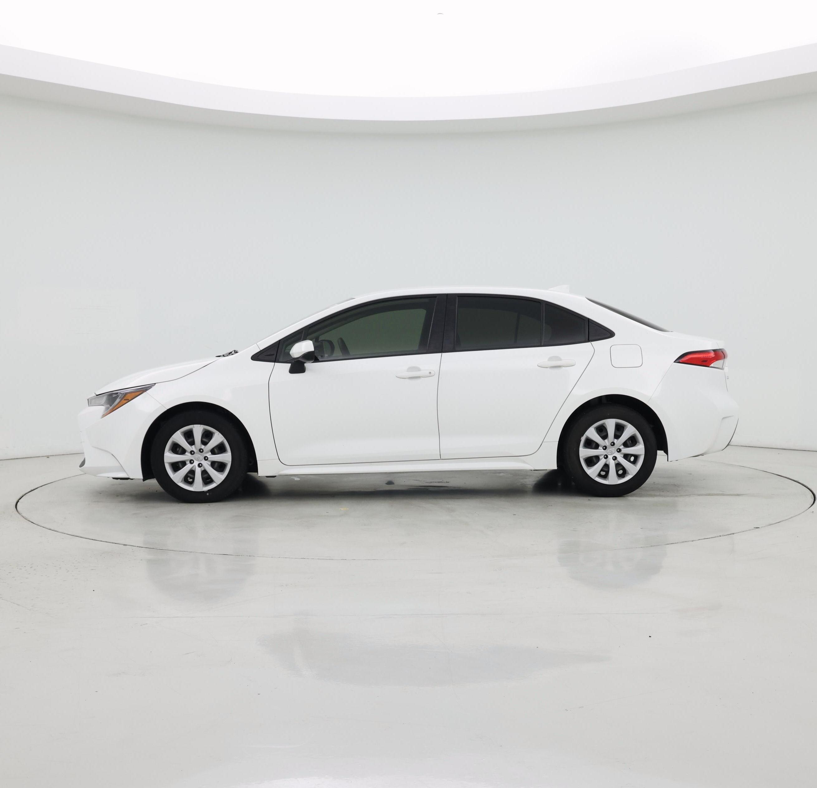 Thumbnail: 2022 Toyota Corolla - 3