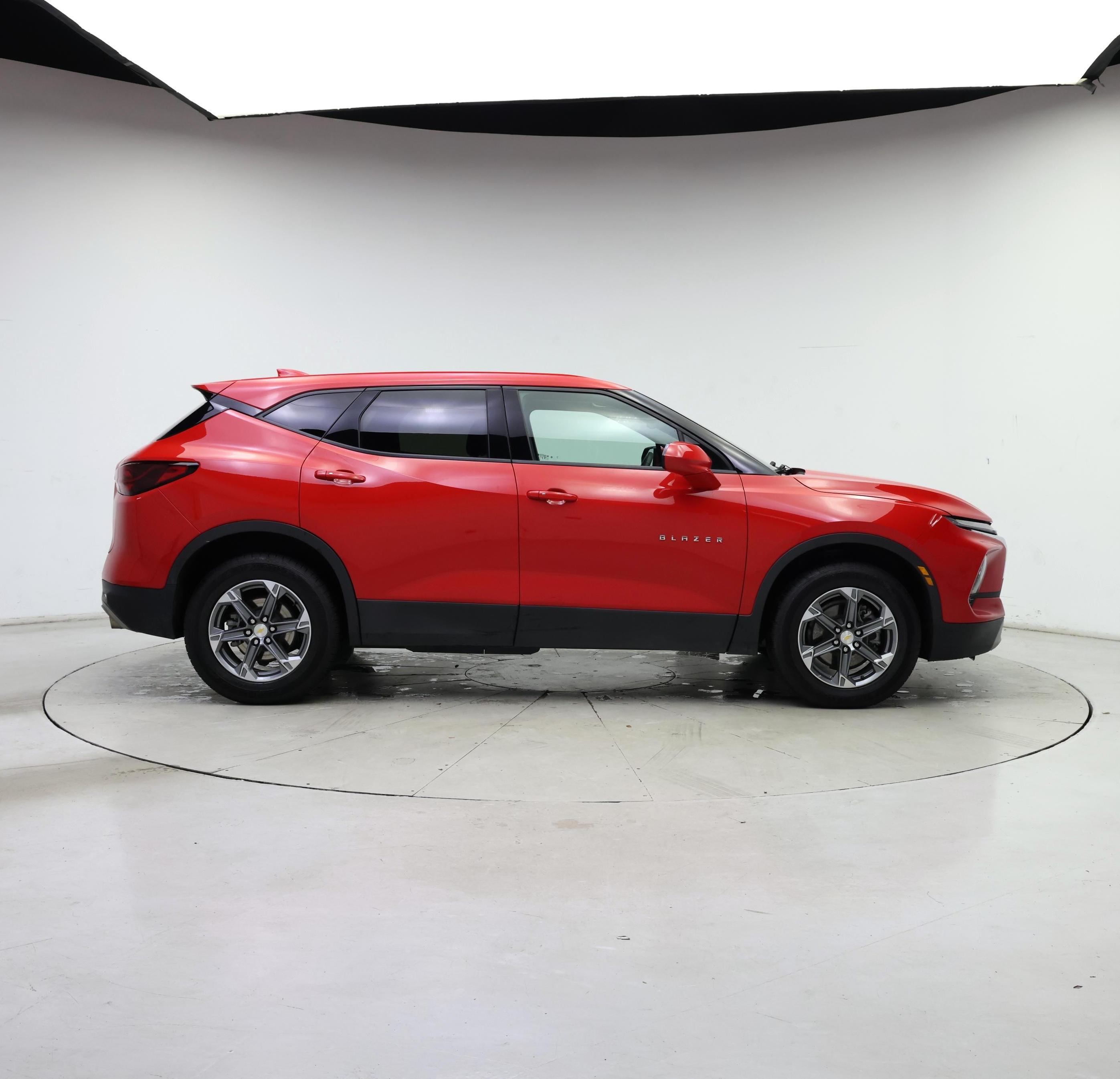 Thumbnail: 2023 Chevrolet Blazer - 7