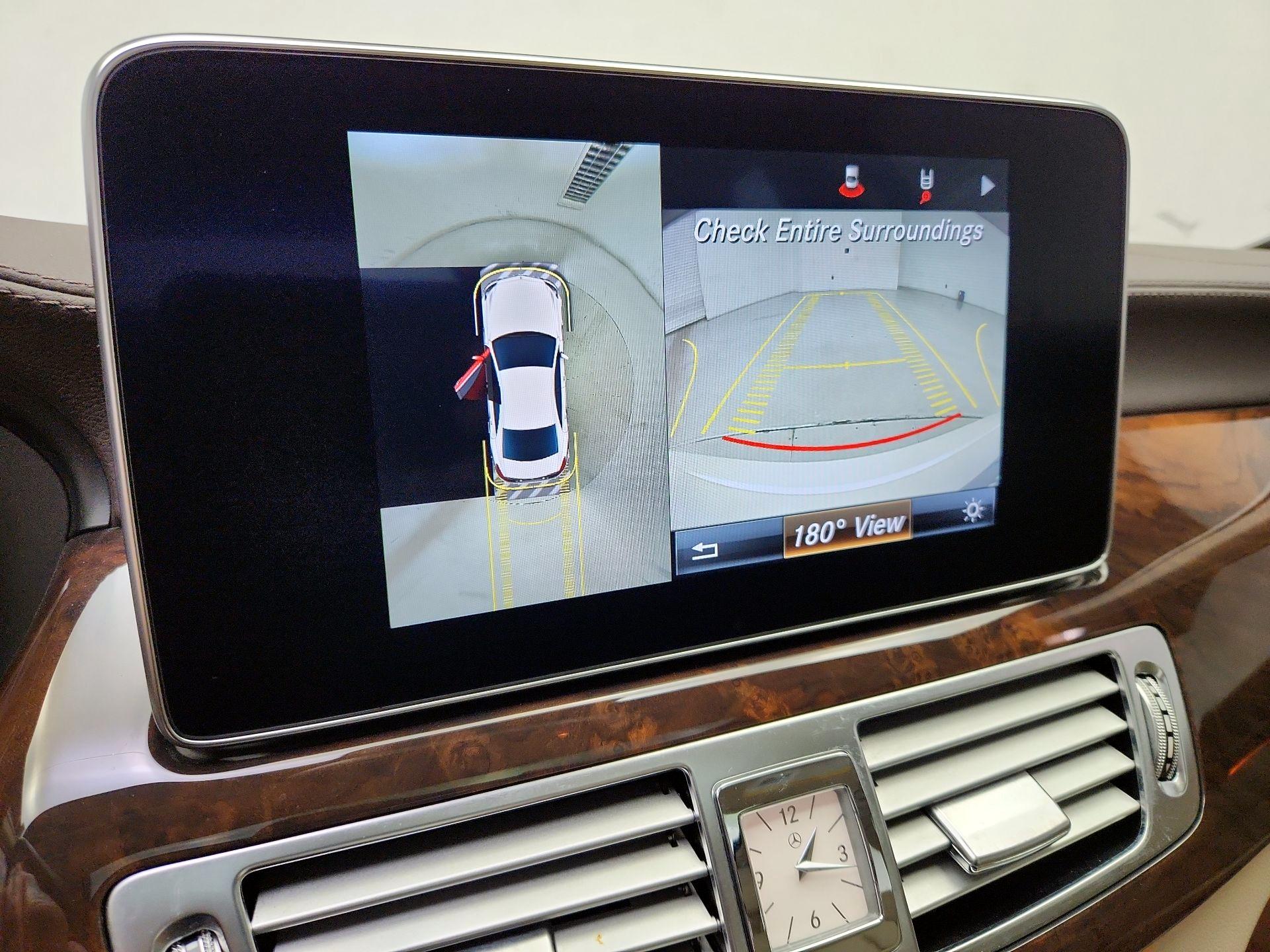 Thumbnail: 2015 Mercedes-Benz CLS - 15