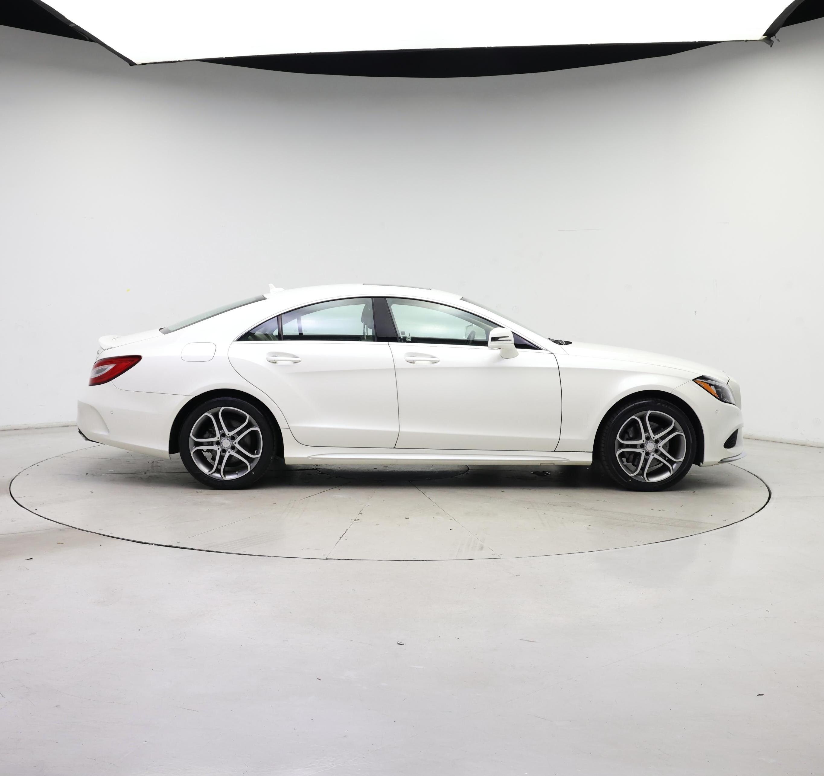 Thumbnail: 2015 Mercedes-Benz CLS - 7