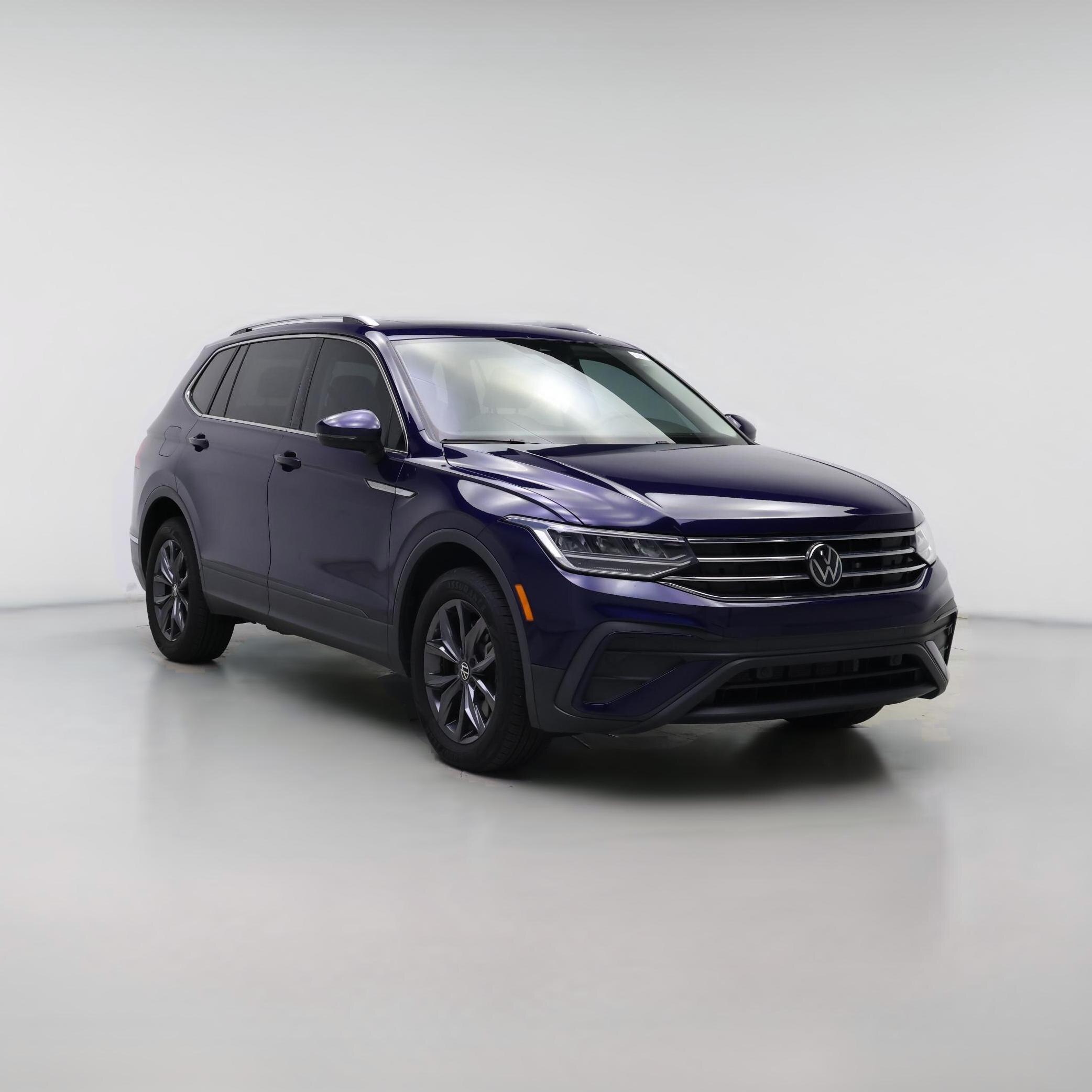 Thumbnail: 2022 Volkswagen Tiguan - 1