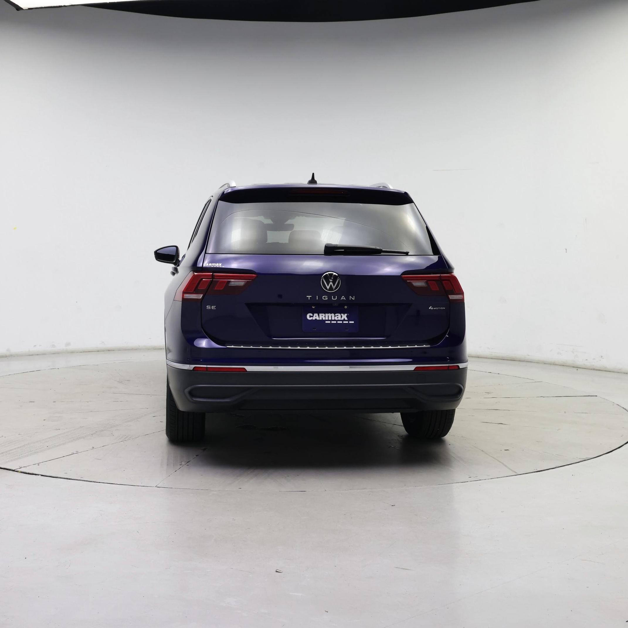Thumbnail: 2022 Volkswagen Tiguan - 6