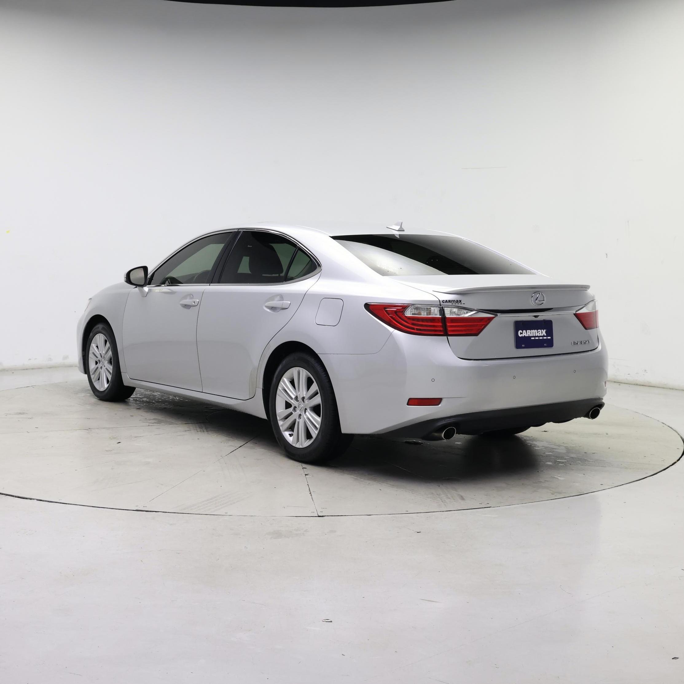 Thumbnail: 2014 Lexus ES - 2