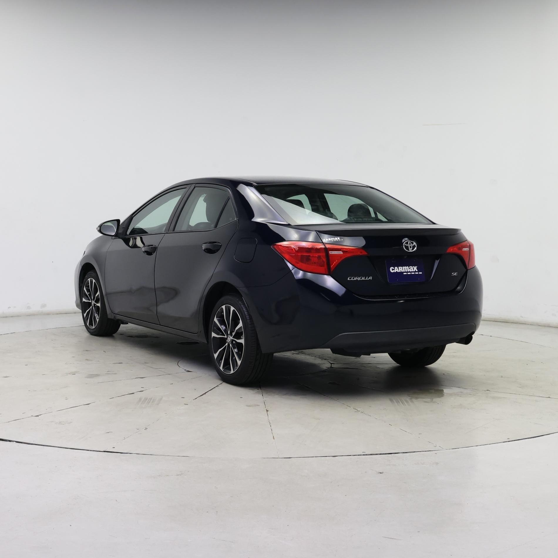 Thumbnail: 2017 Toyota Corolla - 2