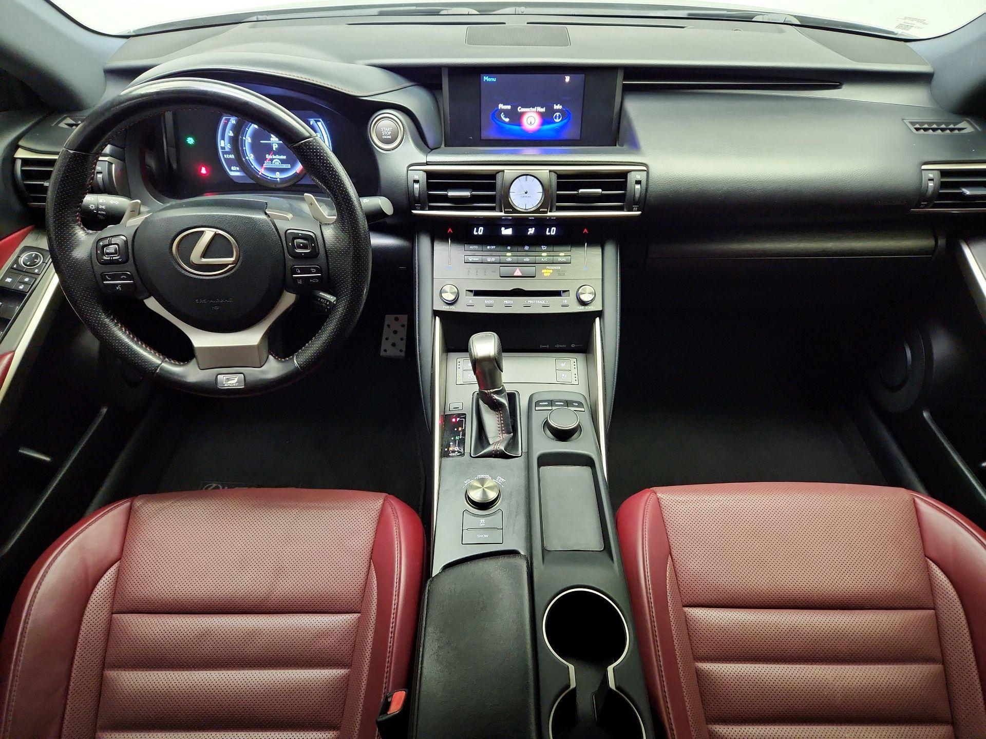 Thumbnail: 2020 Lexus IS - 9