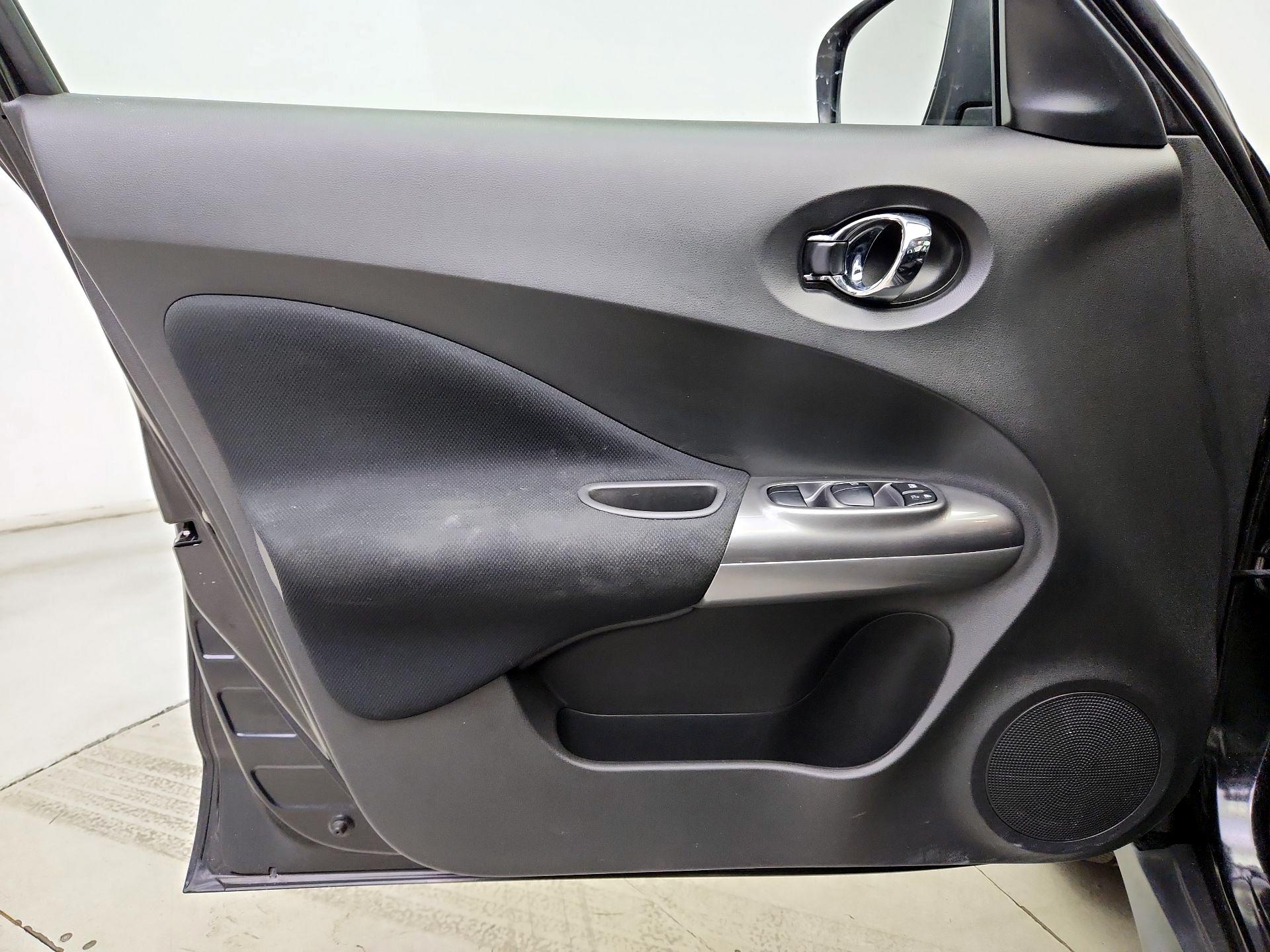 Thumbnail: 2016 Nissan Juke - 12